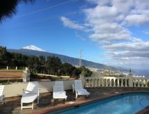 Wohnung mit Gemeinschaftspool und Panoramablick