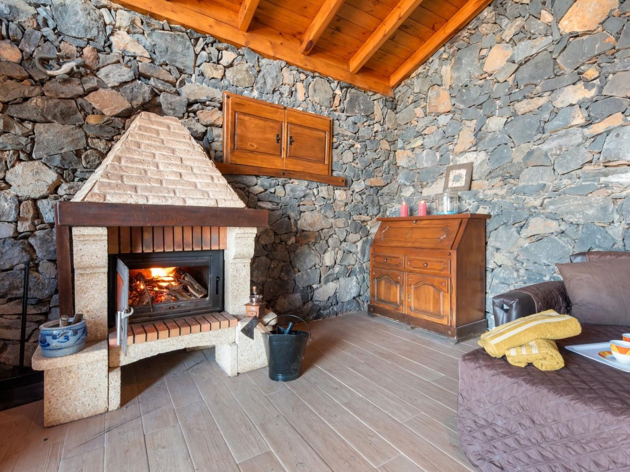 Finca "Sunny Scape Rural-Inside