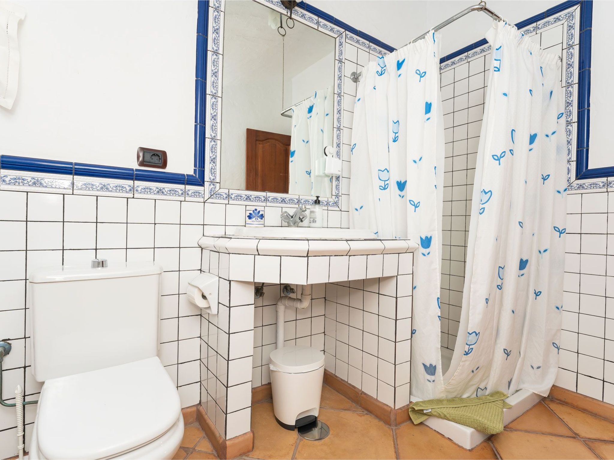 Finca "Casa Azul" mit Garten, Grill und Terrasse-Binnen