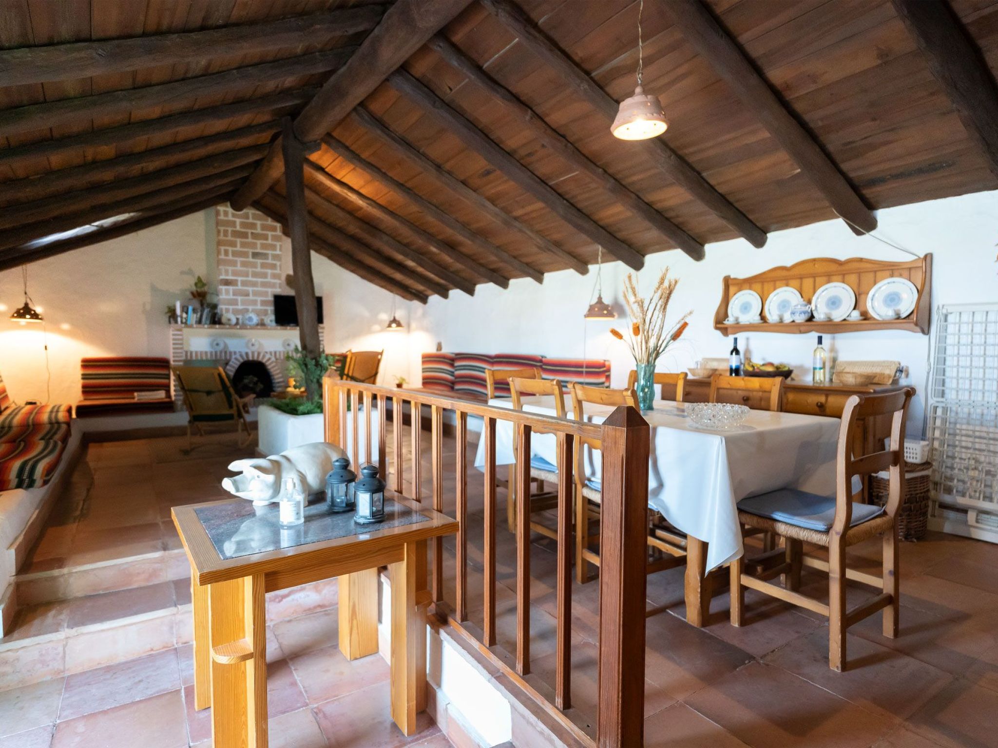 Finca "Casa Roja" mit eigenem Schwimmbad — Living Room (5 of 11)