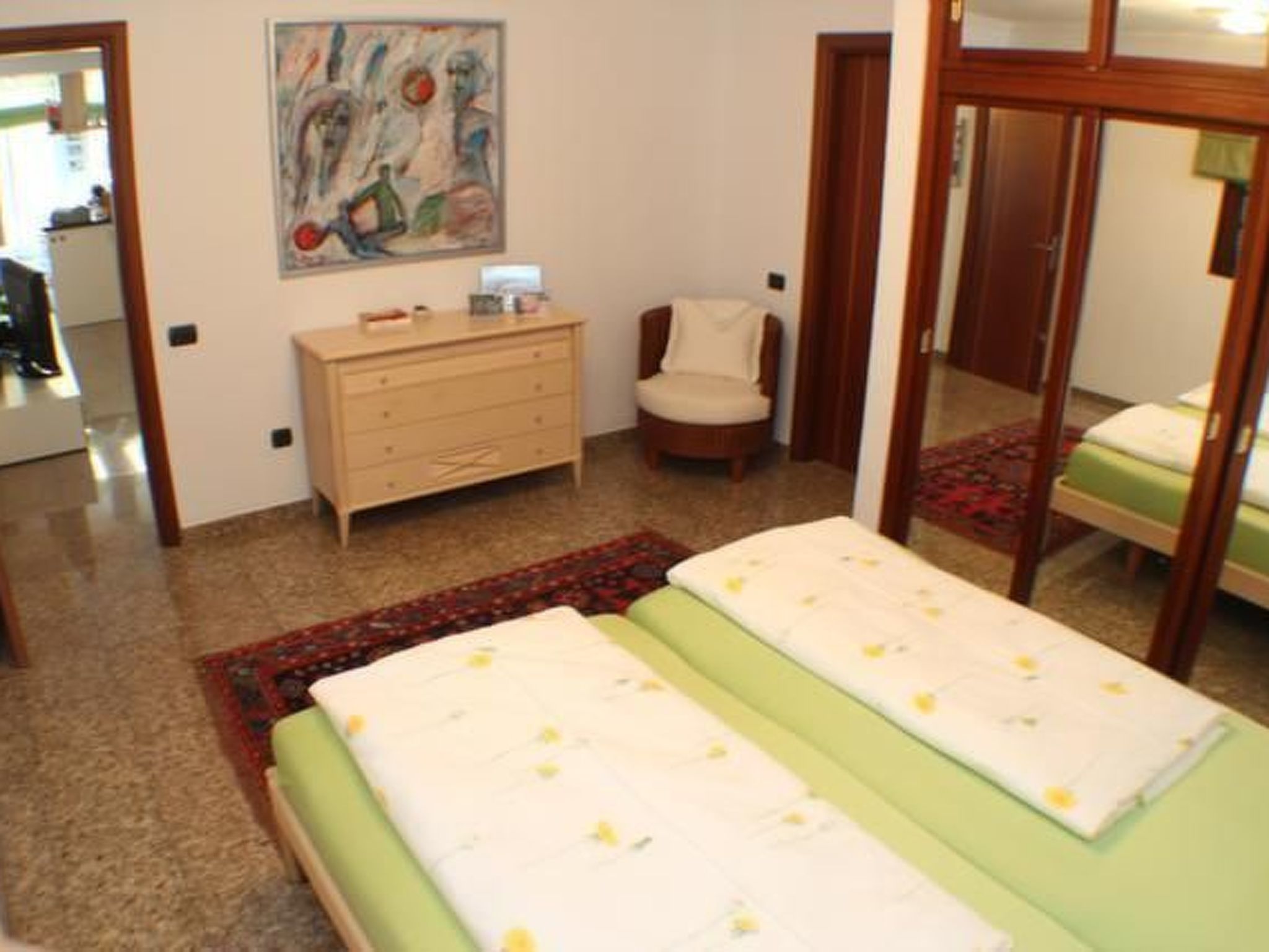 Business in Alcala-Image-tags.info