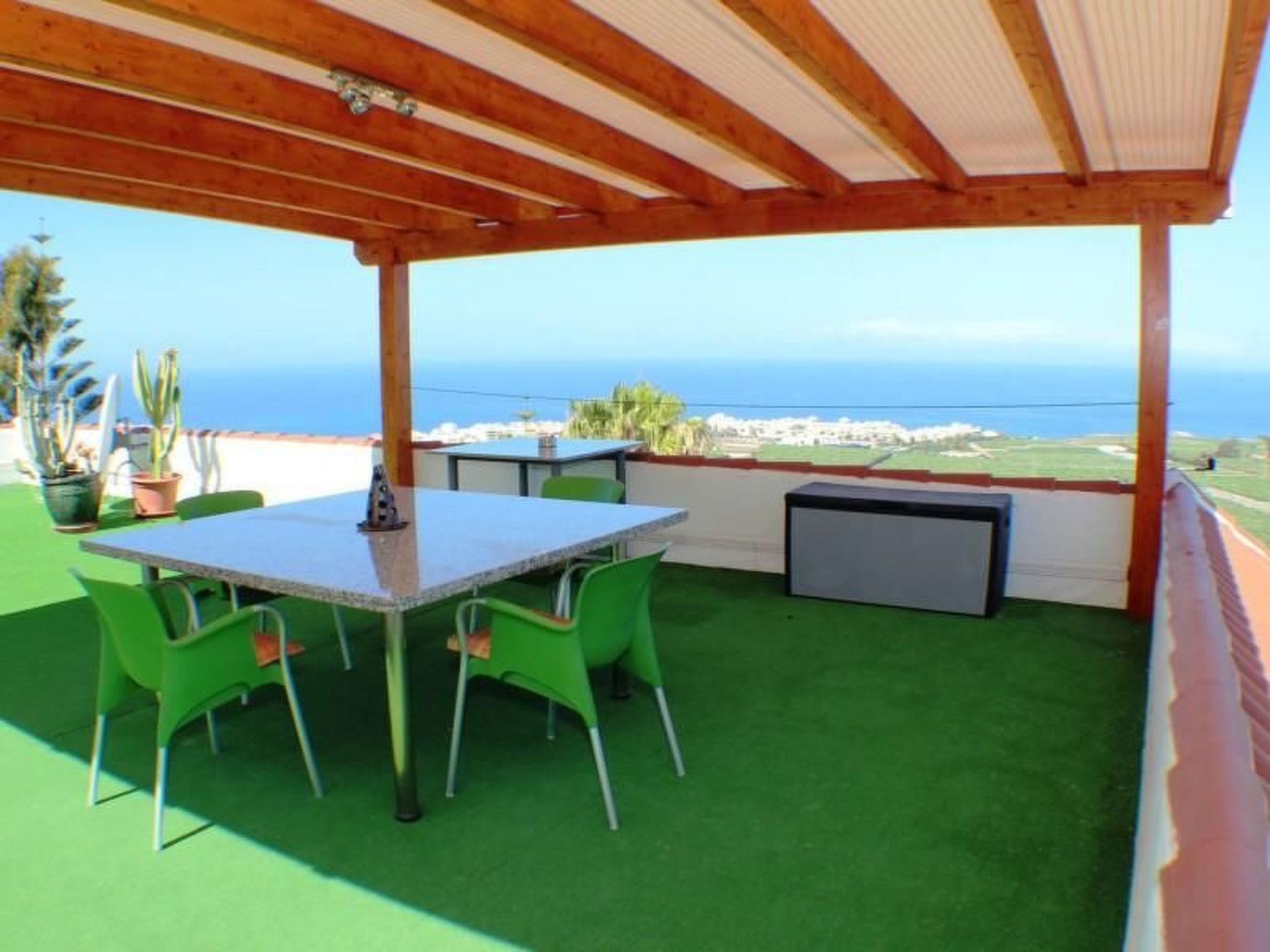 Business in Alcala-Image-tags.info