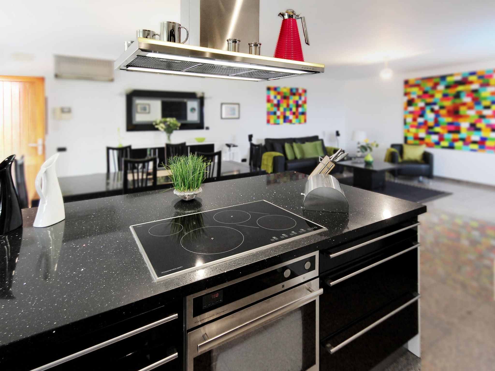 Business in Alcala-Image-tags.info