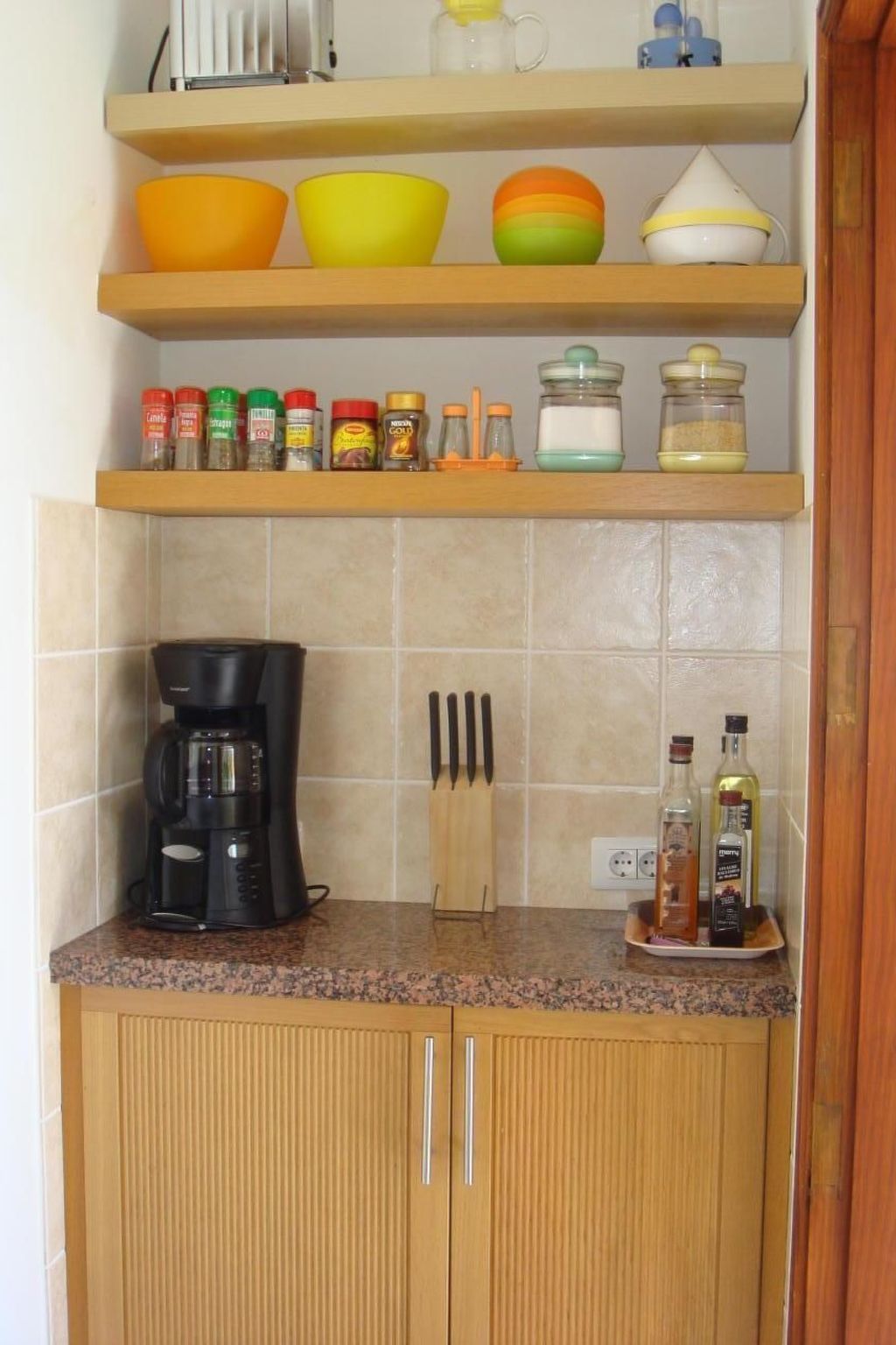 Alcala Parlour+UVI-Image-tags.info