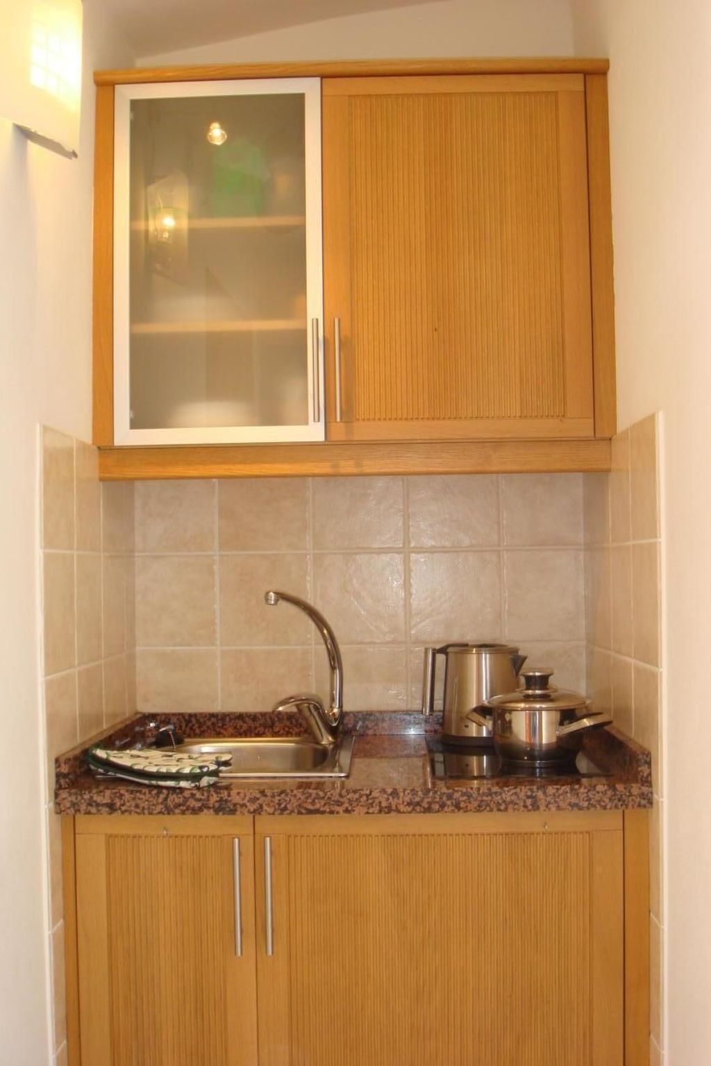 Alcala Parlour+UVI-Image-tags.info