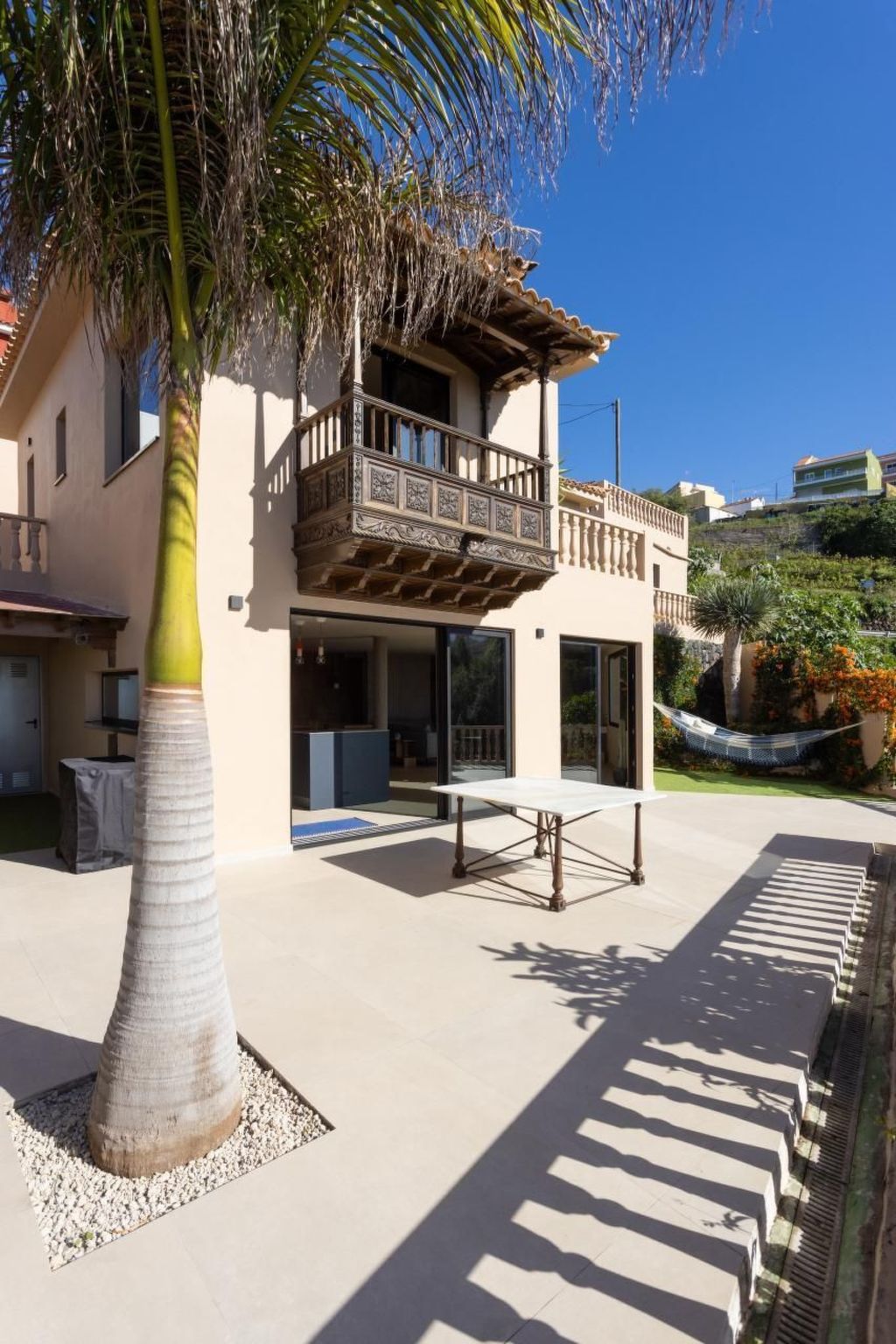 'Chic Escape Villa': Design mit Meerblick-Binnen