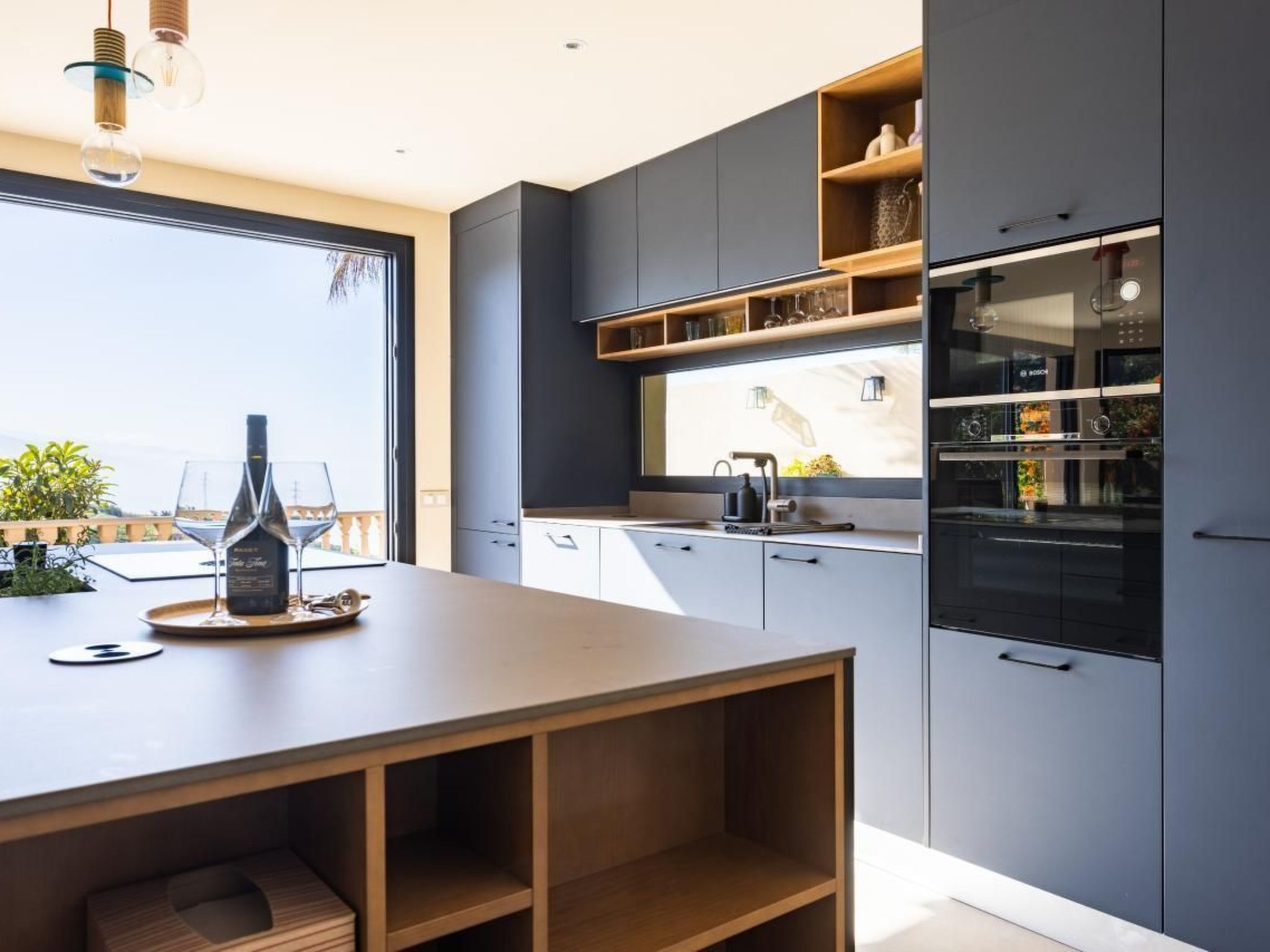 'Chic Escape Villa': Design mit Meerblick-Binnen