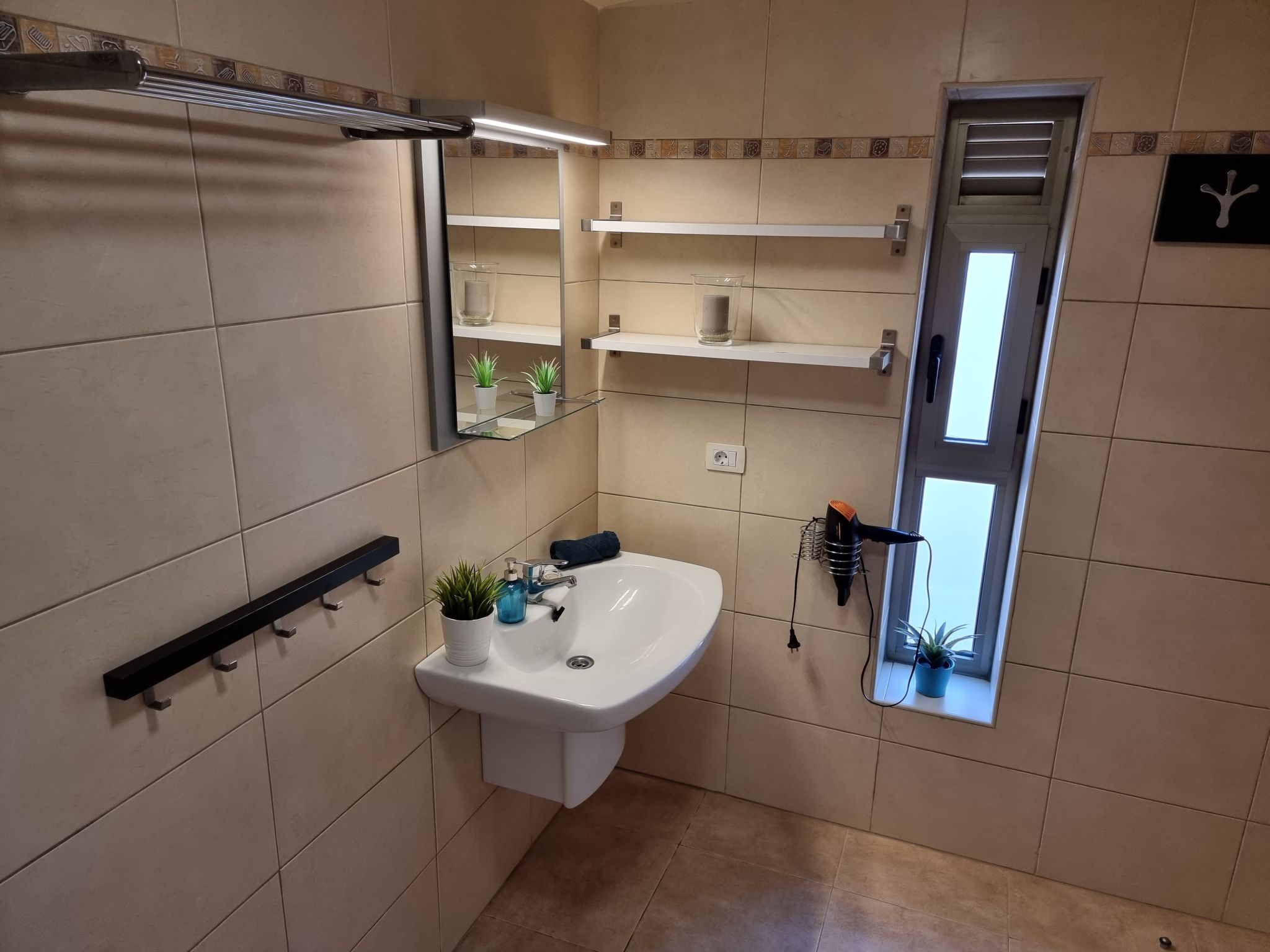 In El Médano mit Terrasse und Meerblick-Image-tags.info