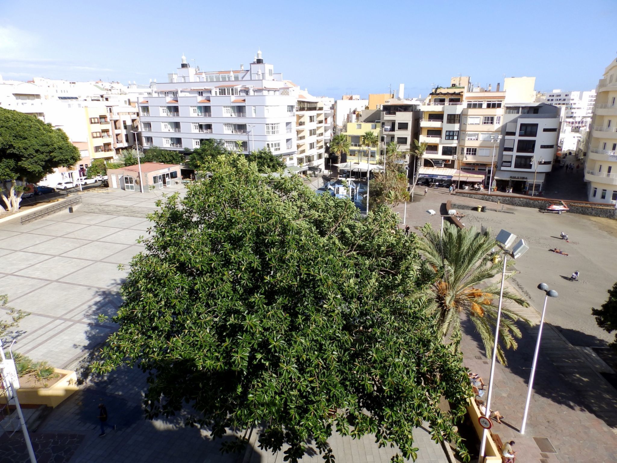 "Cañaveral Medano".-Binnen