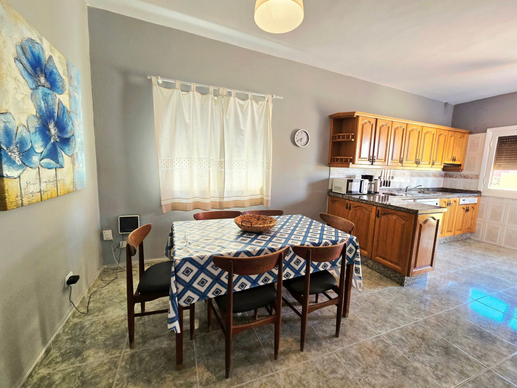 Haus mit Wifi und Terrasse direkt am Strand-Binnen