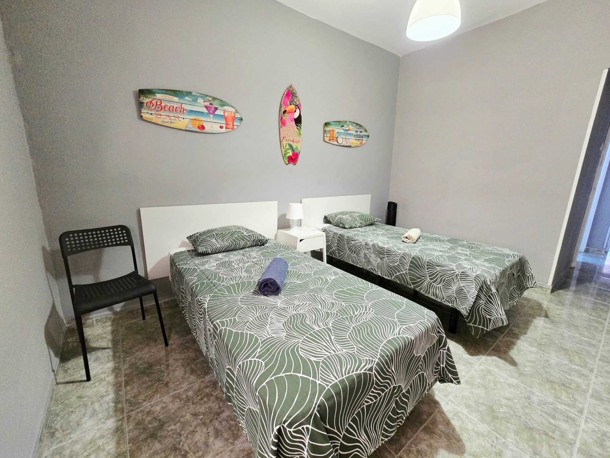 Haus mit Wifi und Terrasse direkt am Strand-Binnen