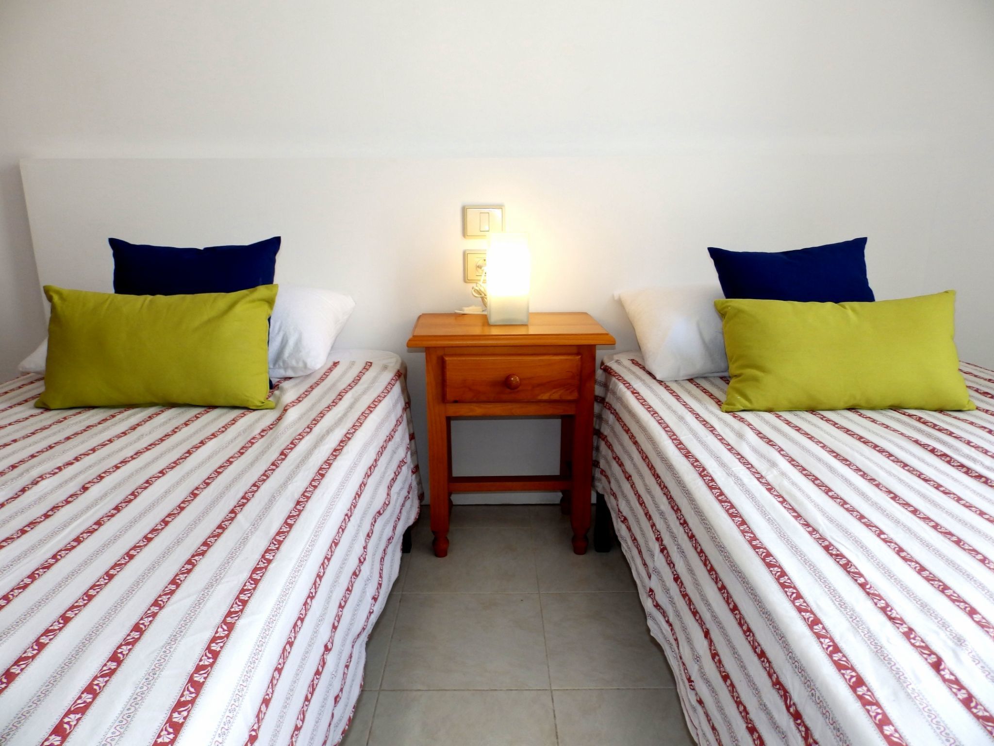 Ferienunterkunft "Apartamento Mirazul".-Binnen