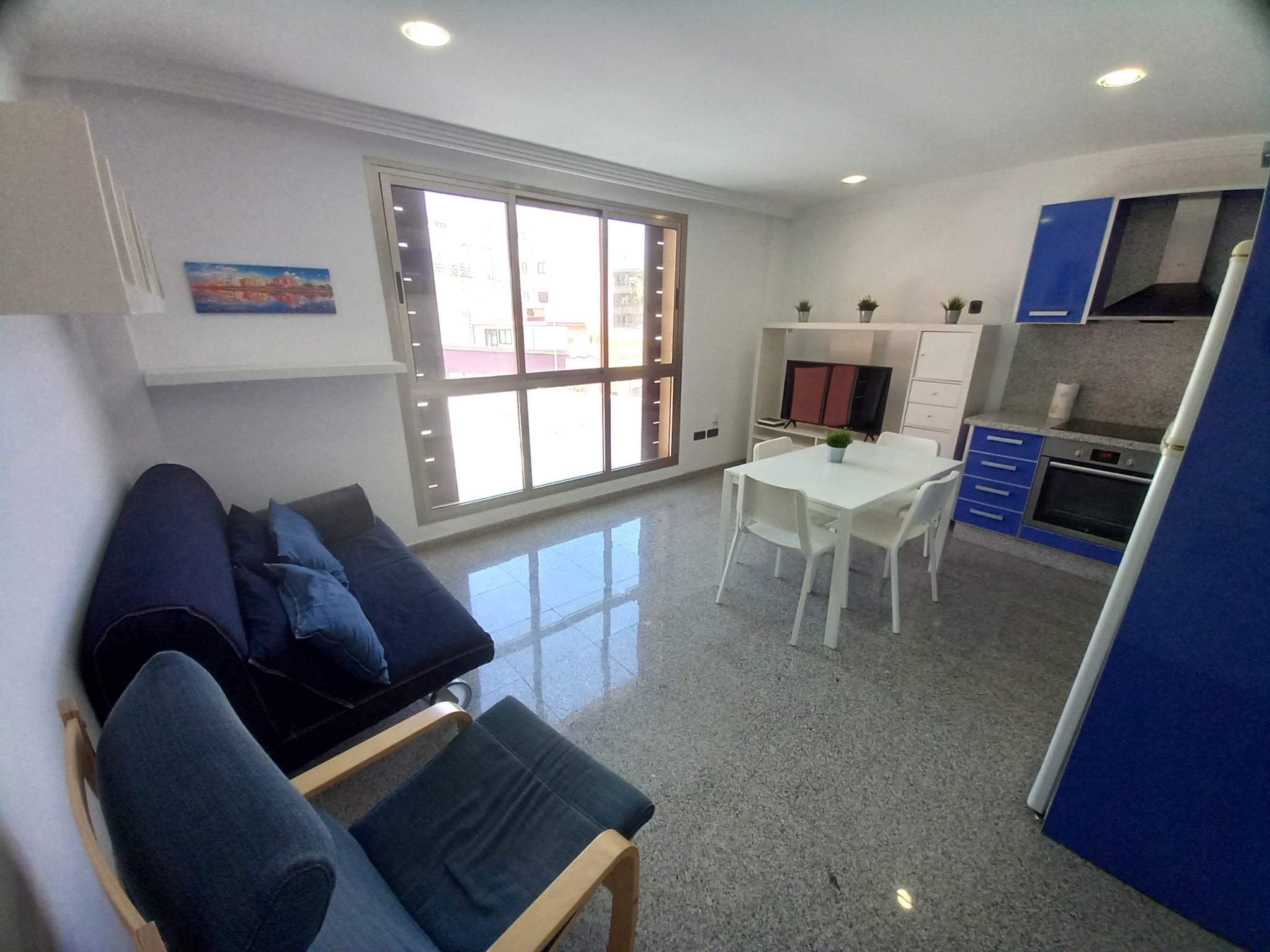 Knus appartement in El Médano, direct aan zee en op 15 meter van het strand - foto 4