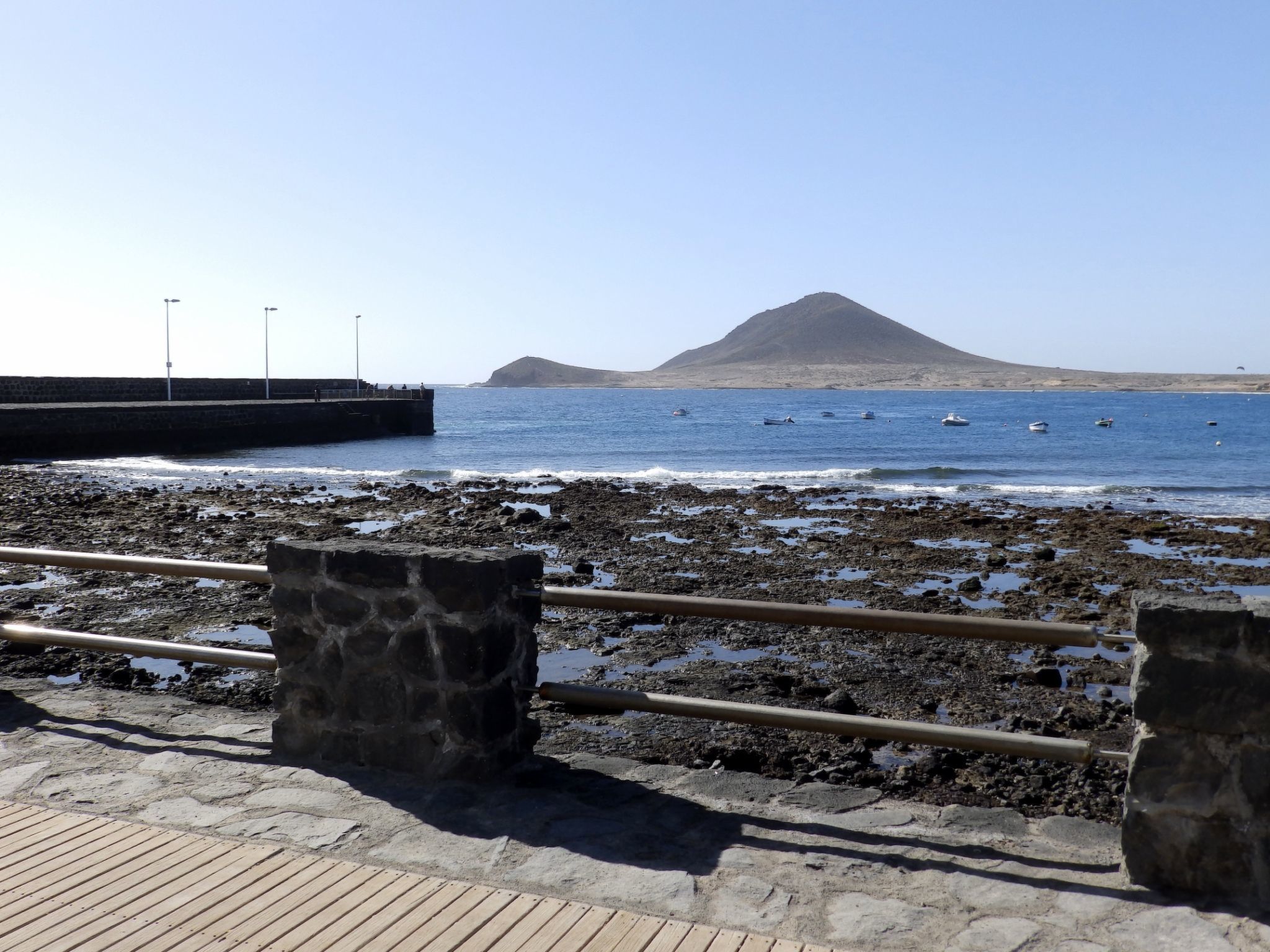 Ferienunterkunft "Playa Chica Medano".-Binnen
