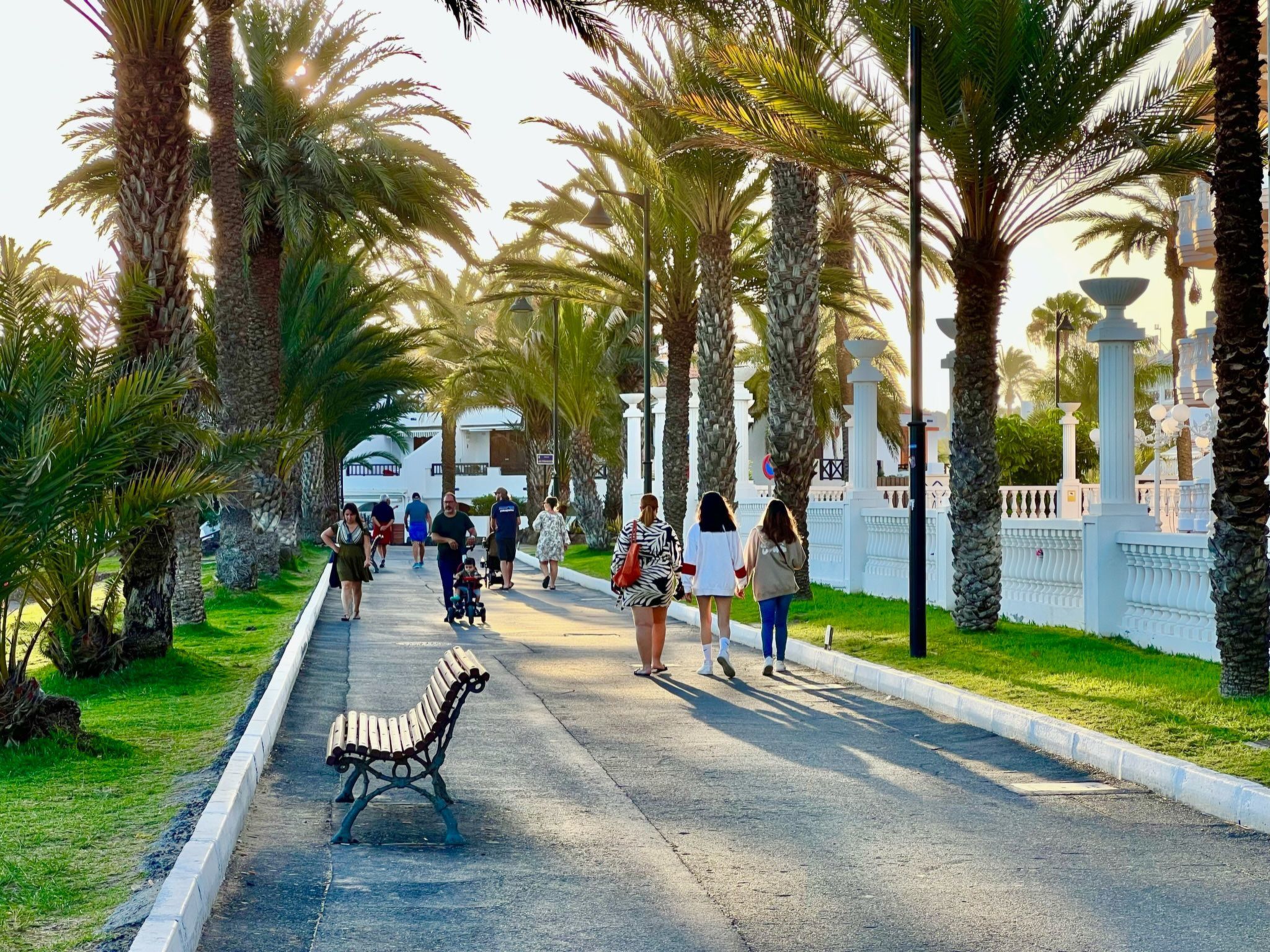 Appartement in Los Cristianos mit gemeinsamem Pool und Terrasse-Outside