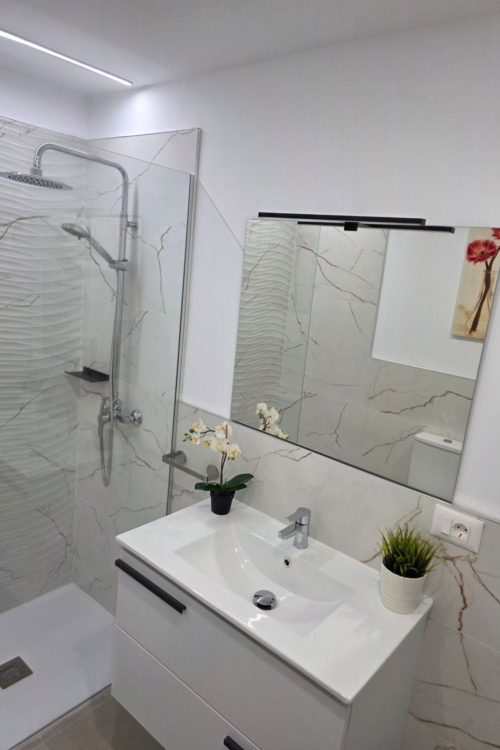 Wohnung mit beheiztem gemeinsamem Pool-Image-tags.info