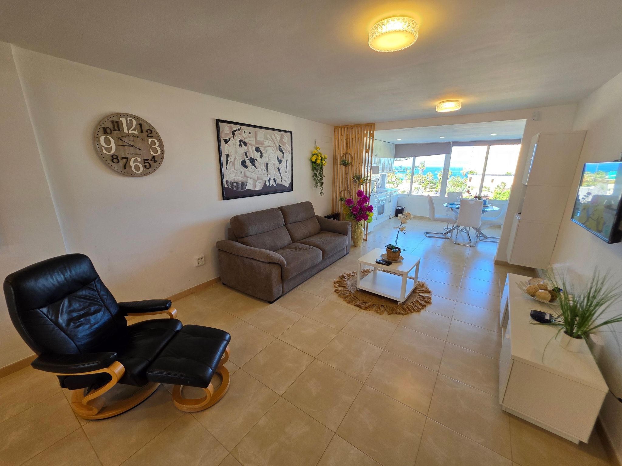 Jacaranda am Meer-Inside