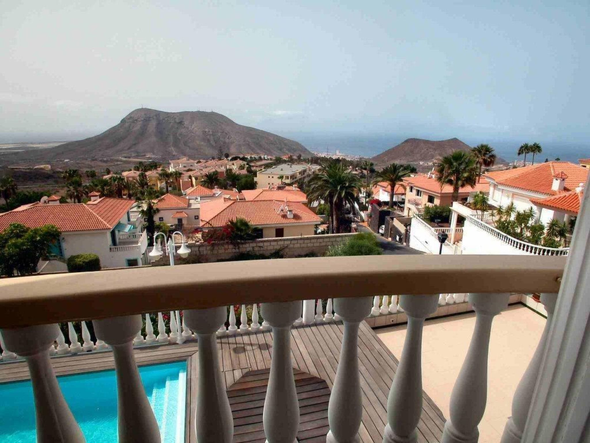 Penthouse Vistamar mit beheiztem Gemeinschaftspool-Outside