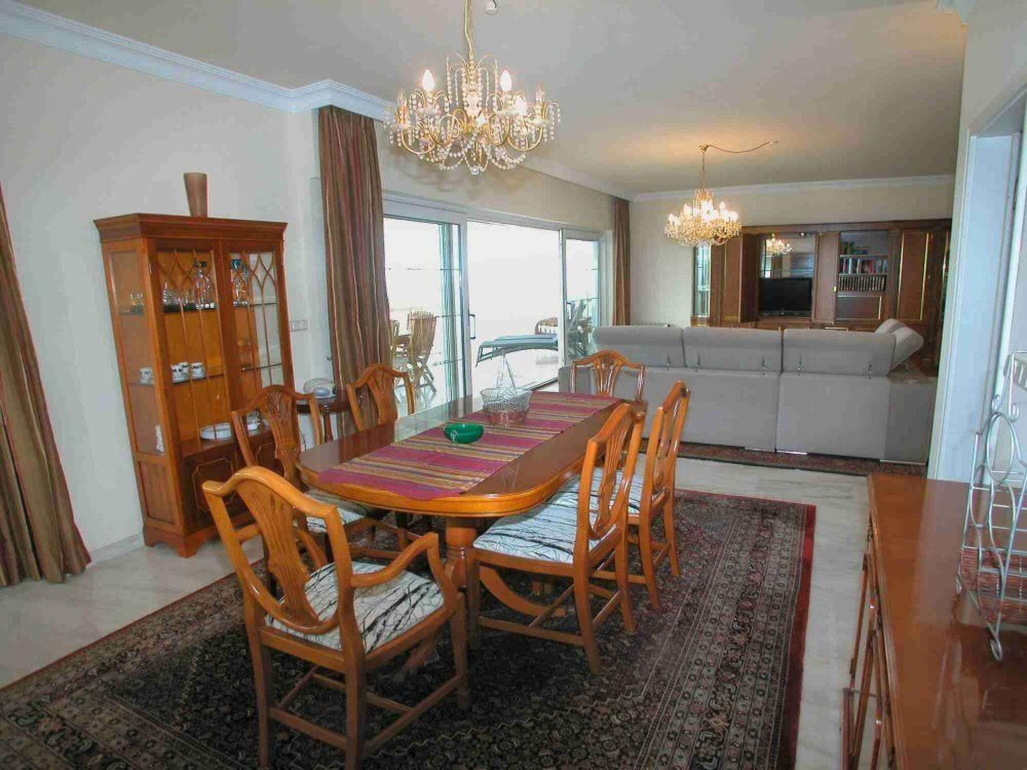 Penthouse Vistamar mit beheiztem Gemeinschaftspool-Inside