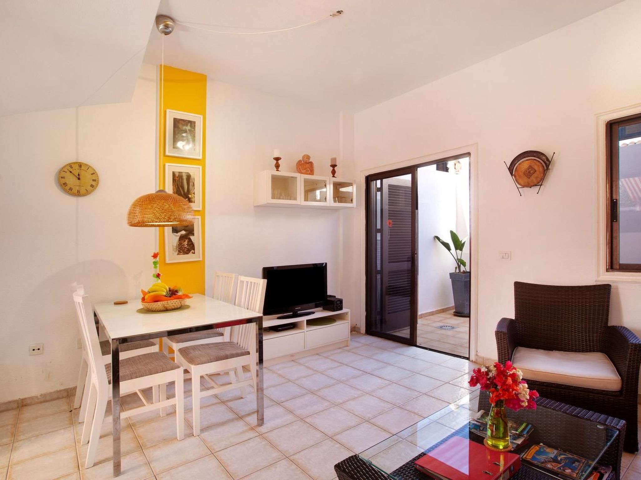 Casa Dos Angeles-Image-tags.info