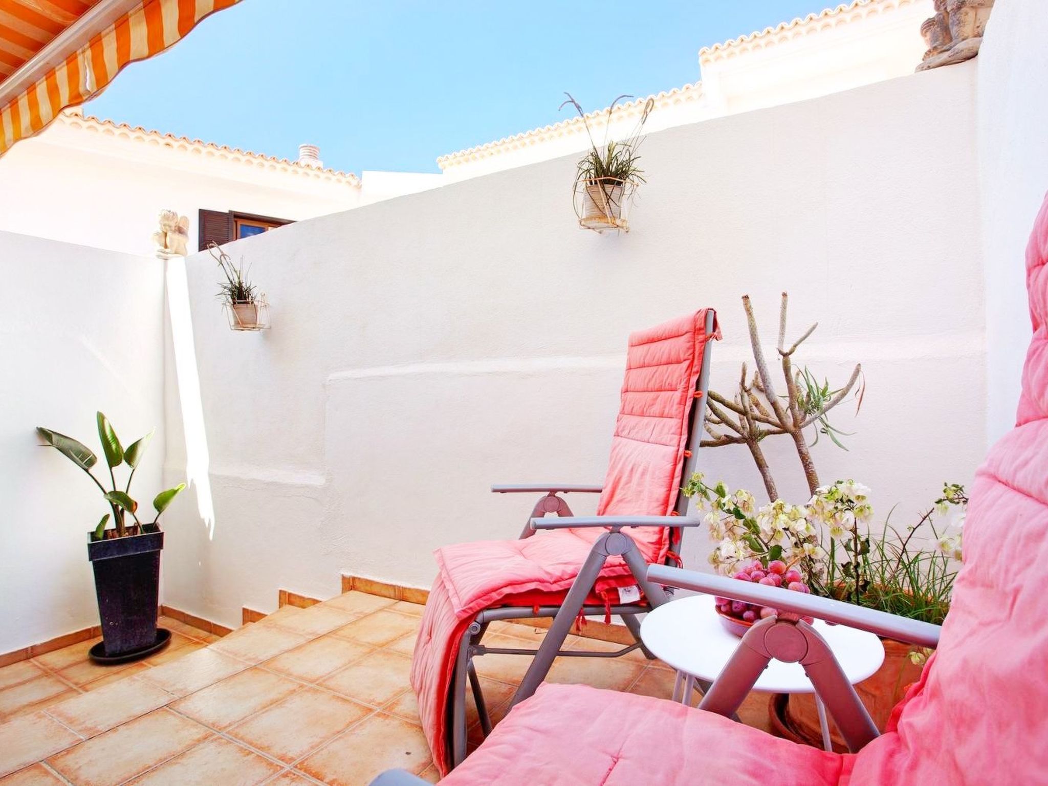 Casa Dos Angeles-Image-tags.info