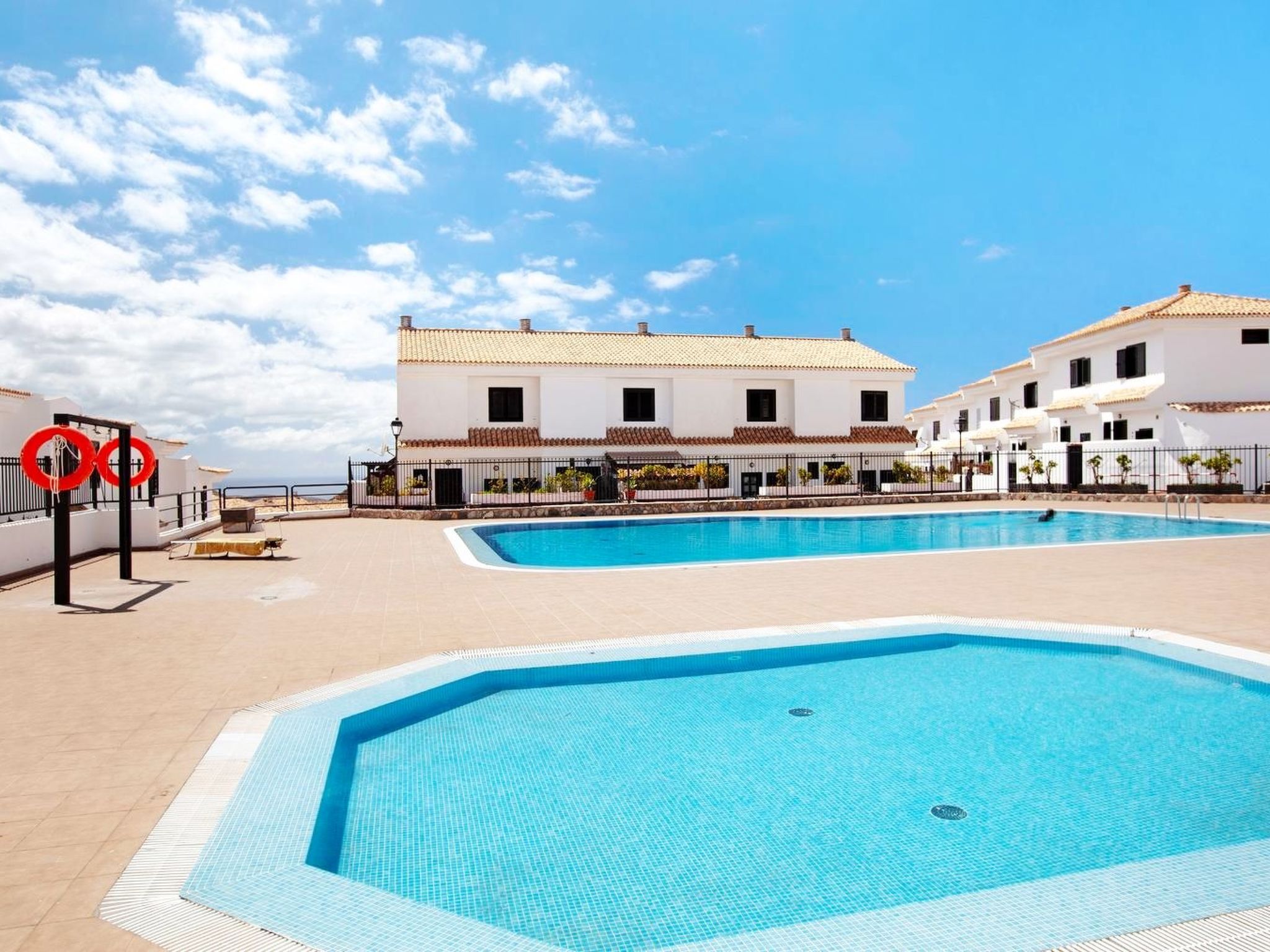 Casa Dos Angeles-Image-tags.info