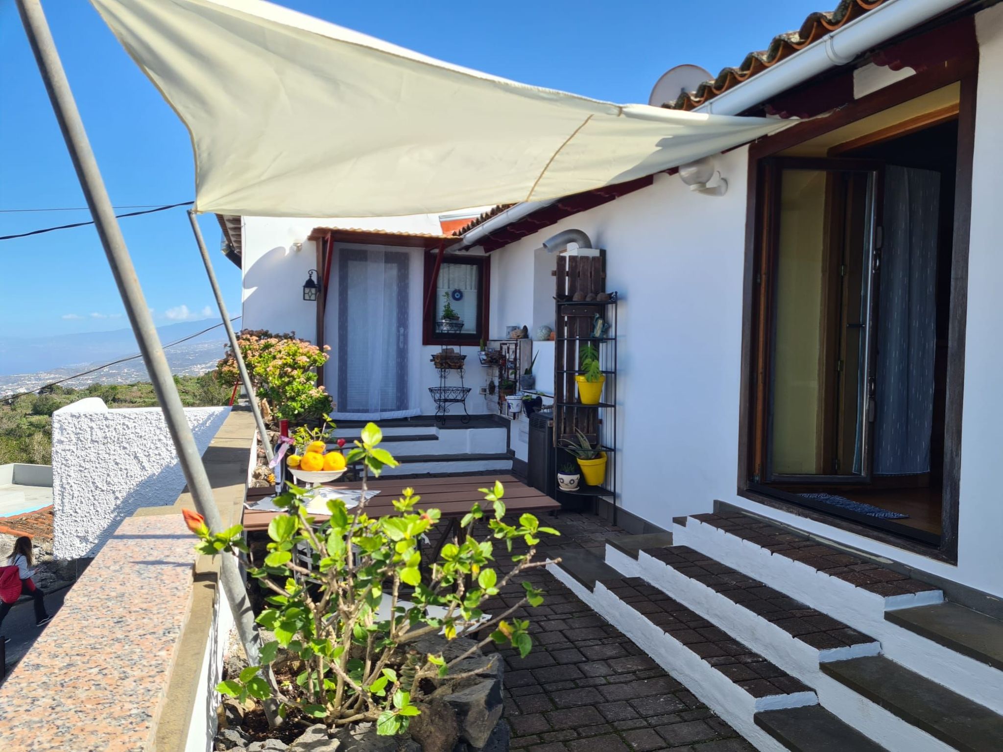 Schönes Apartment in Genovés mit Ozeanblick-Image-tags.info