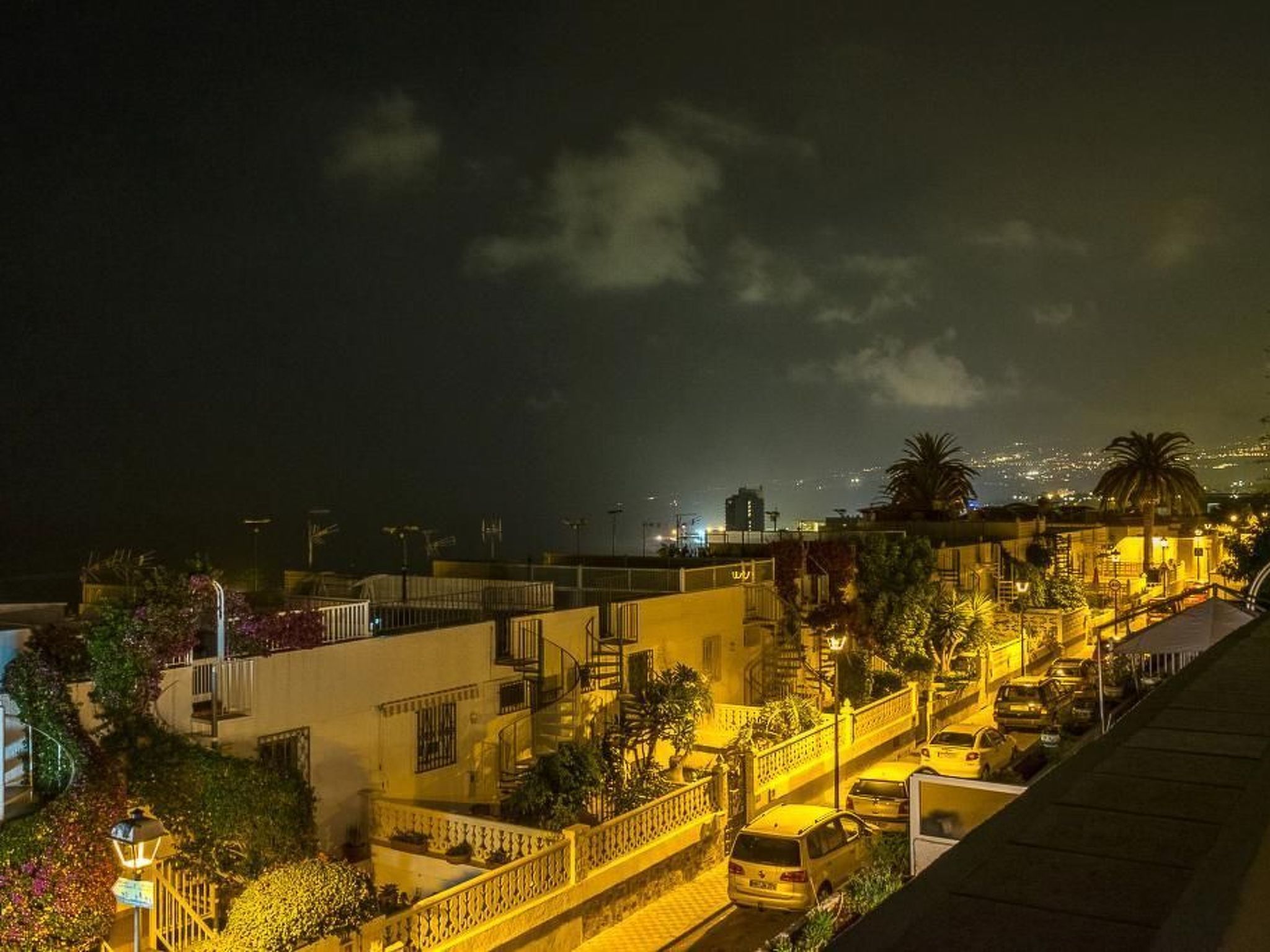 Strandnahes Haus mit Terrasse zum Sonnenuntergang - Image-tags.info