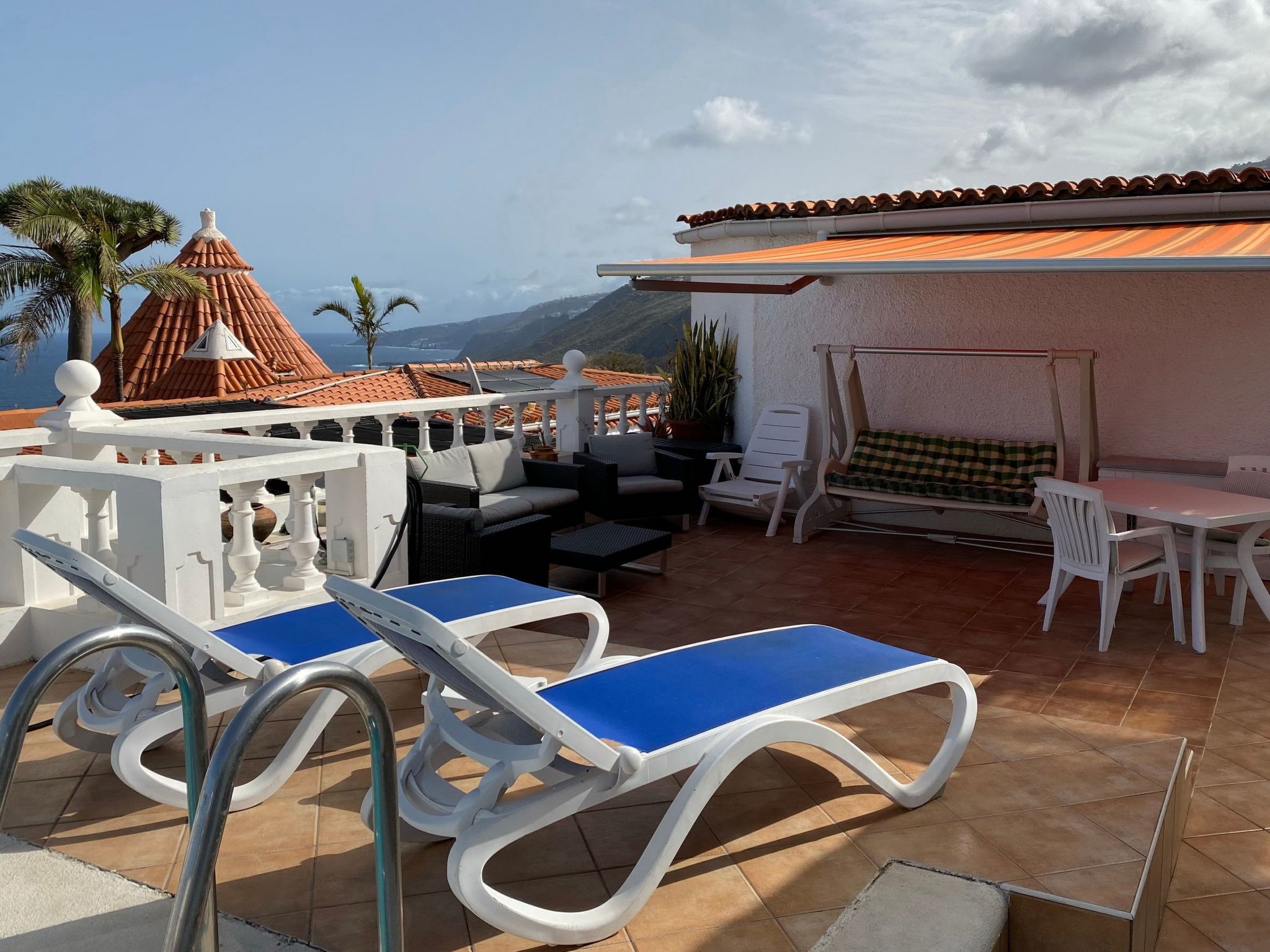 La Palmita mit Meerblick-Binnen