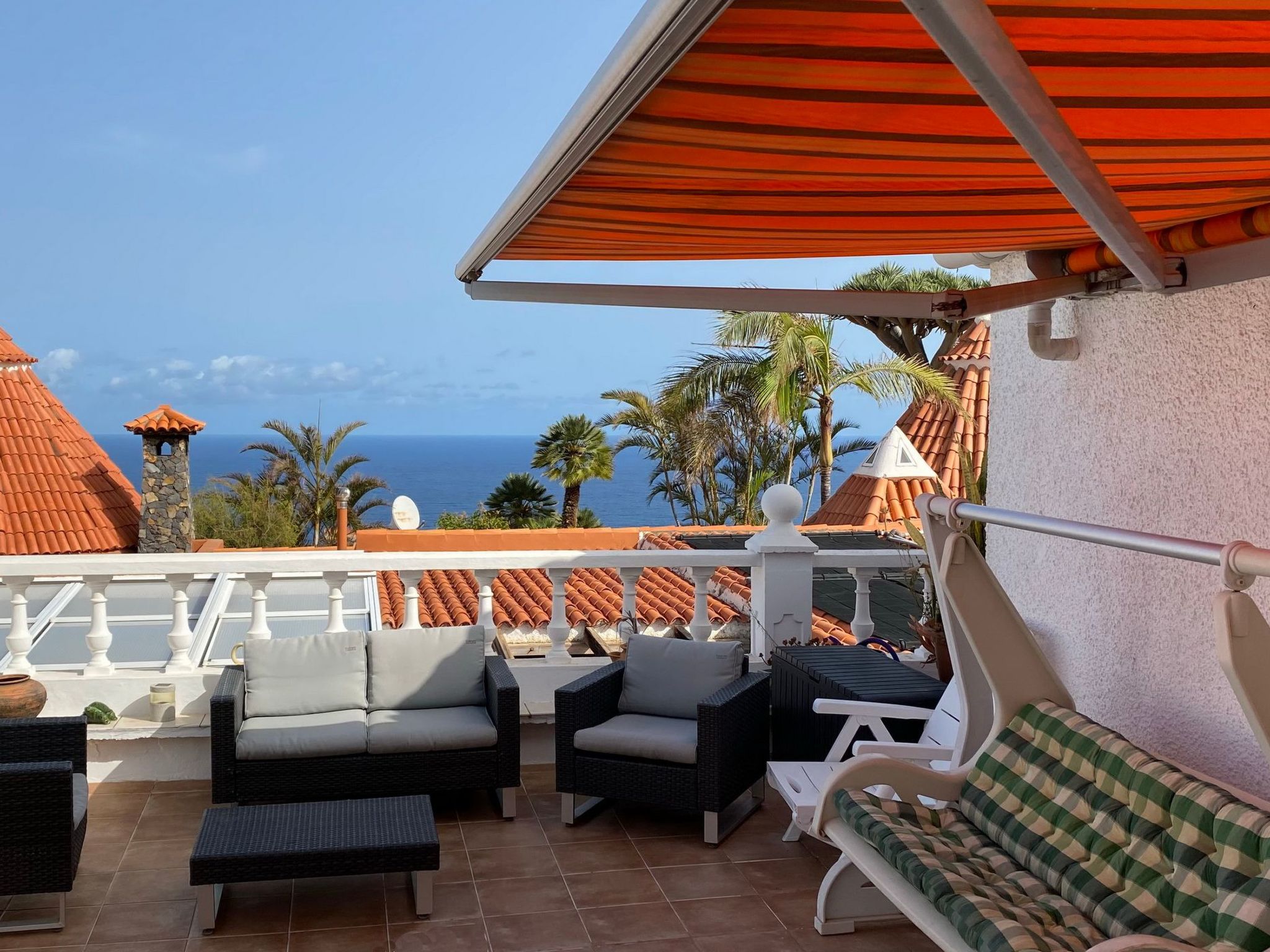 La Palmita mit Meerblick-Binnen