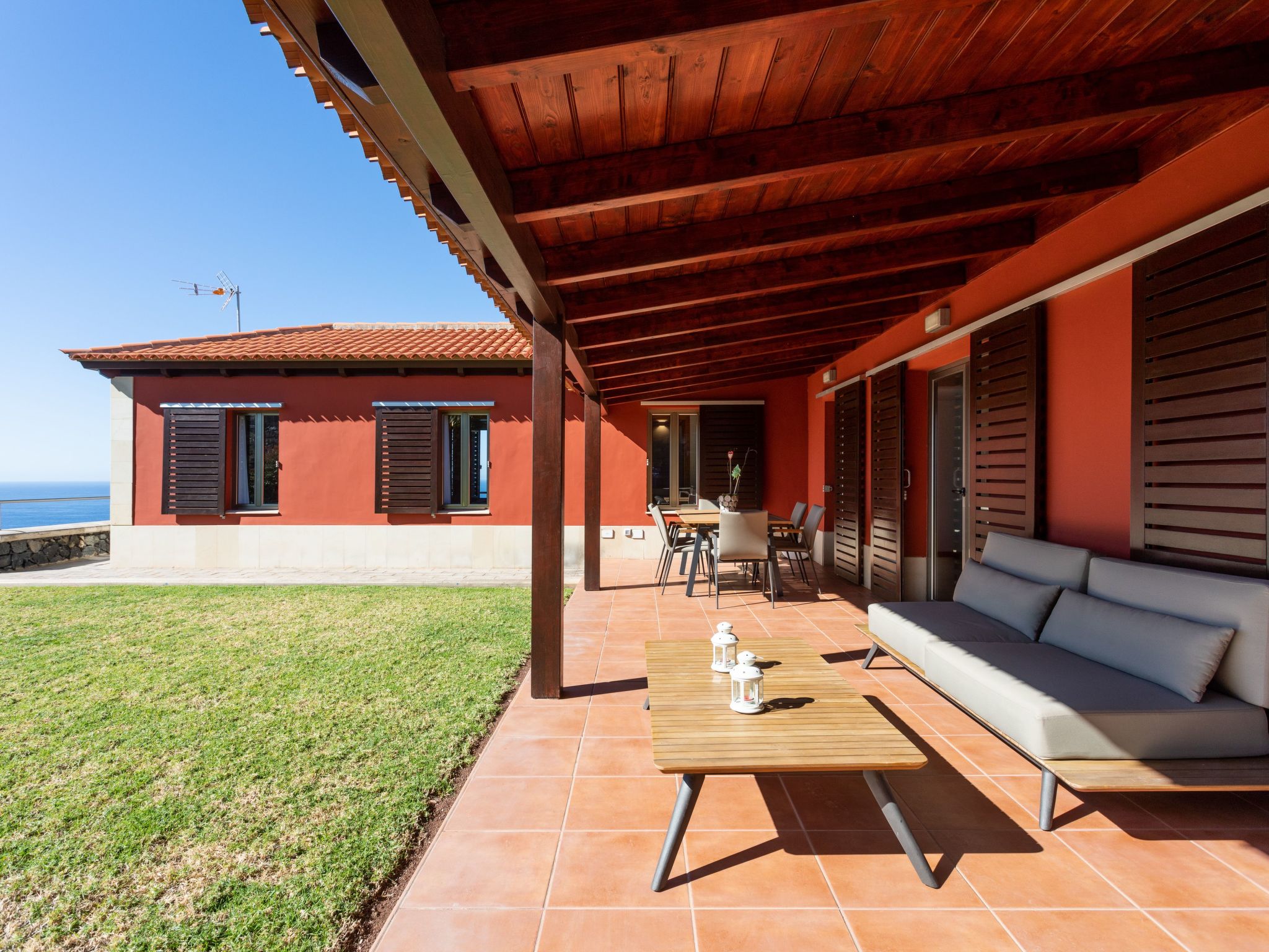 Für 3 Personen und 1 Kind in Juan Fernández, Teneriffa (Nordküste von Teneriffa-Outside