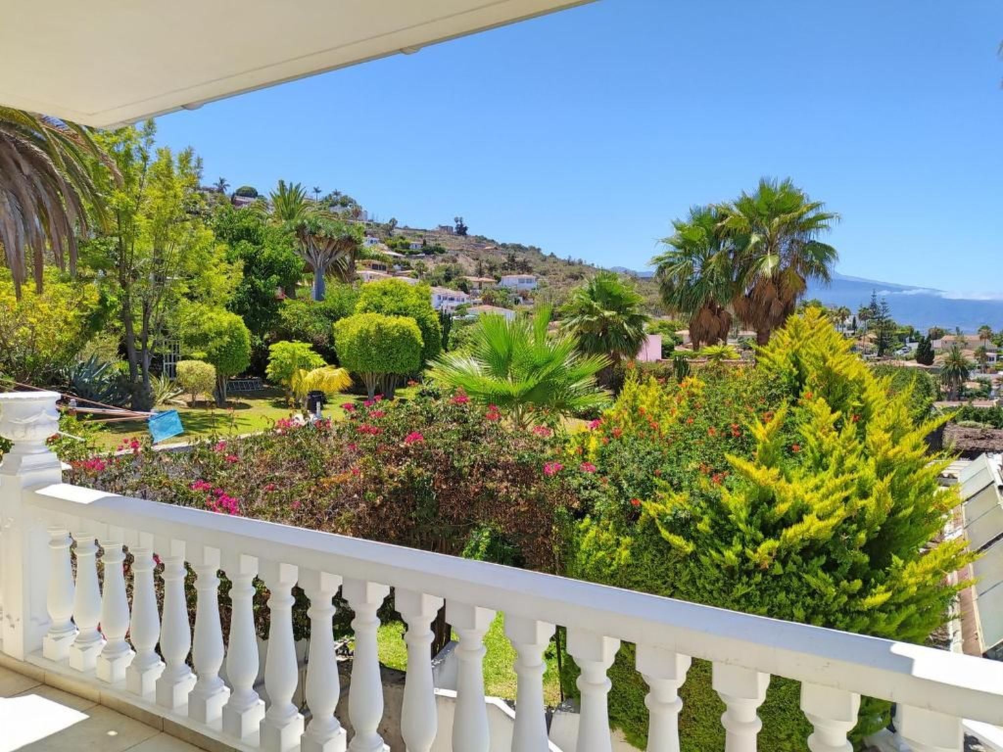 In El Sauzal mit Großem Pool und Meerblick-Image-tags.info