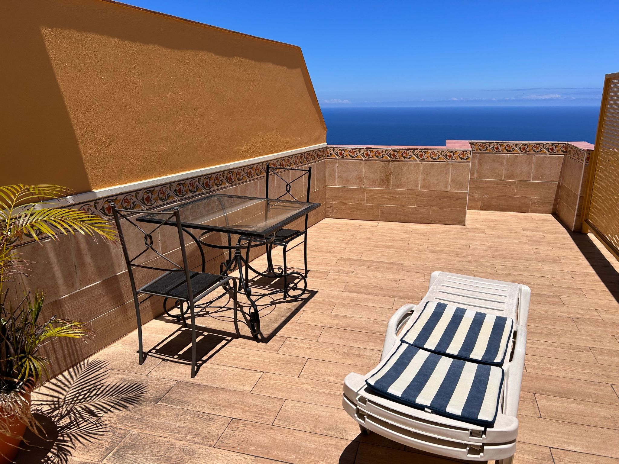 Für 2 Personen und 1 Kind in Icod de los Vinos, Teneriffa-Buiten