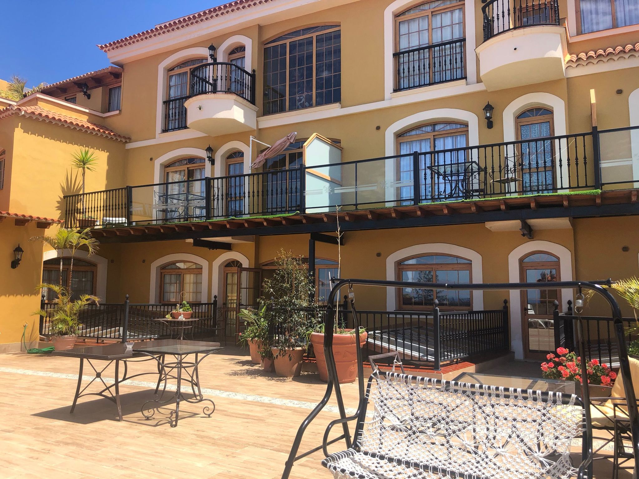 Apartment Balkon Meerblick-Image-tags.info