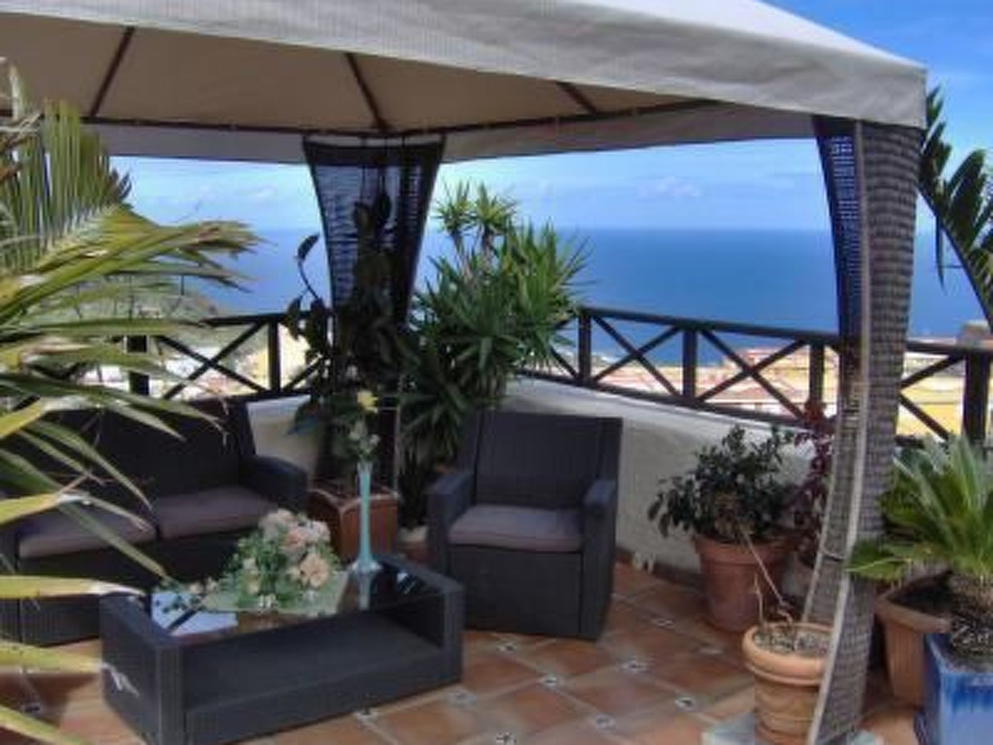 Mit Blick auf das Wasser-Image-tags.info