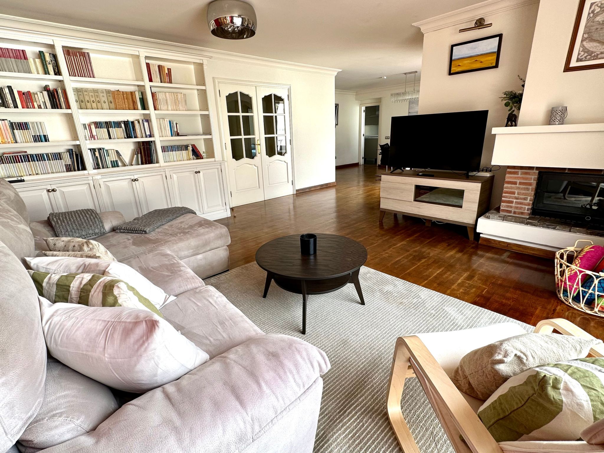 Prime atic Rosaleda-Inside