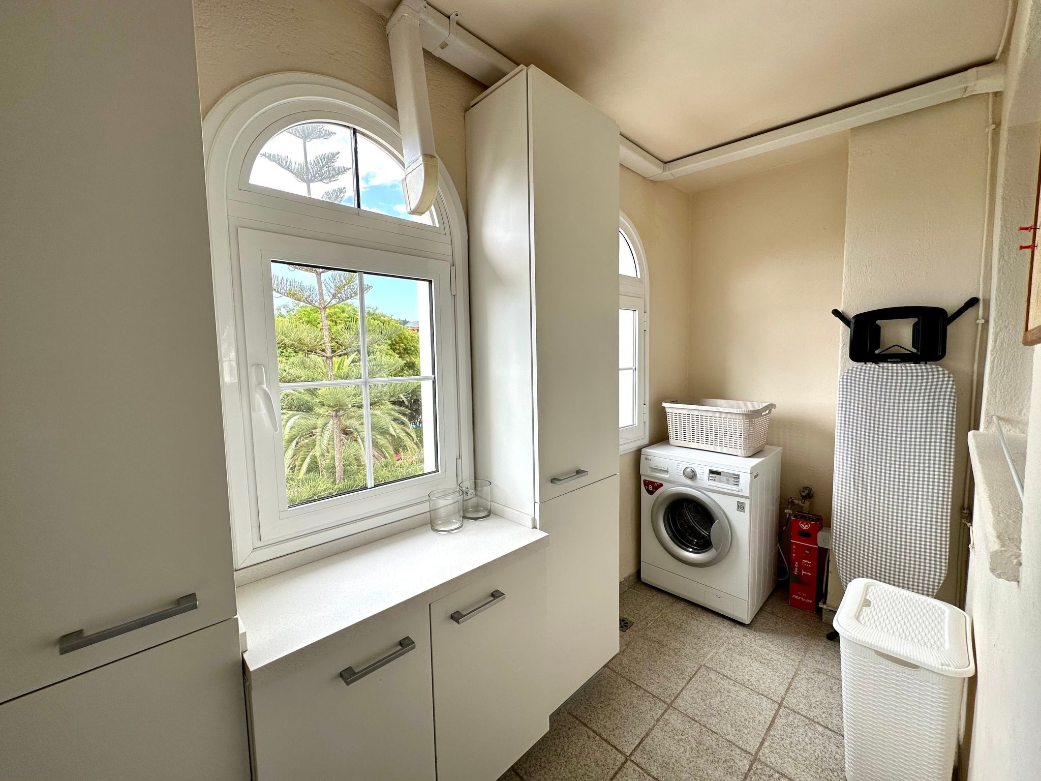 Prime atic Rosaleda-Outside