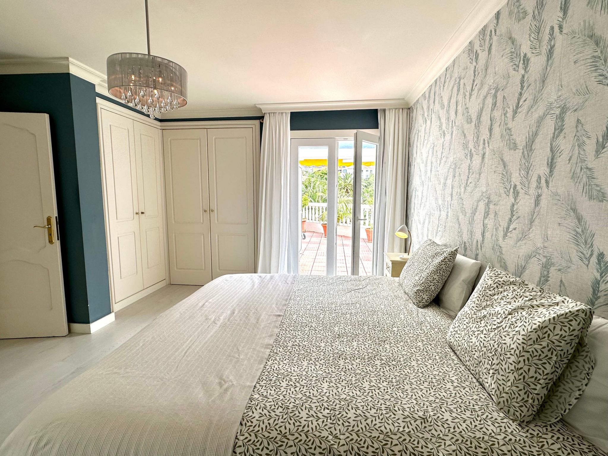 Prime atic Rosaleda-Inside