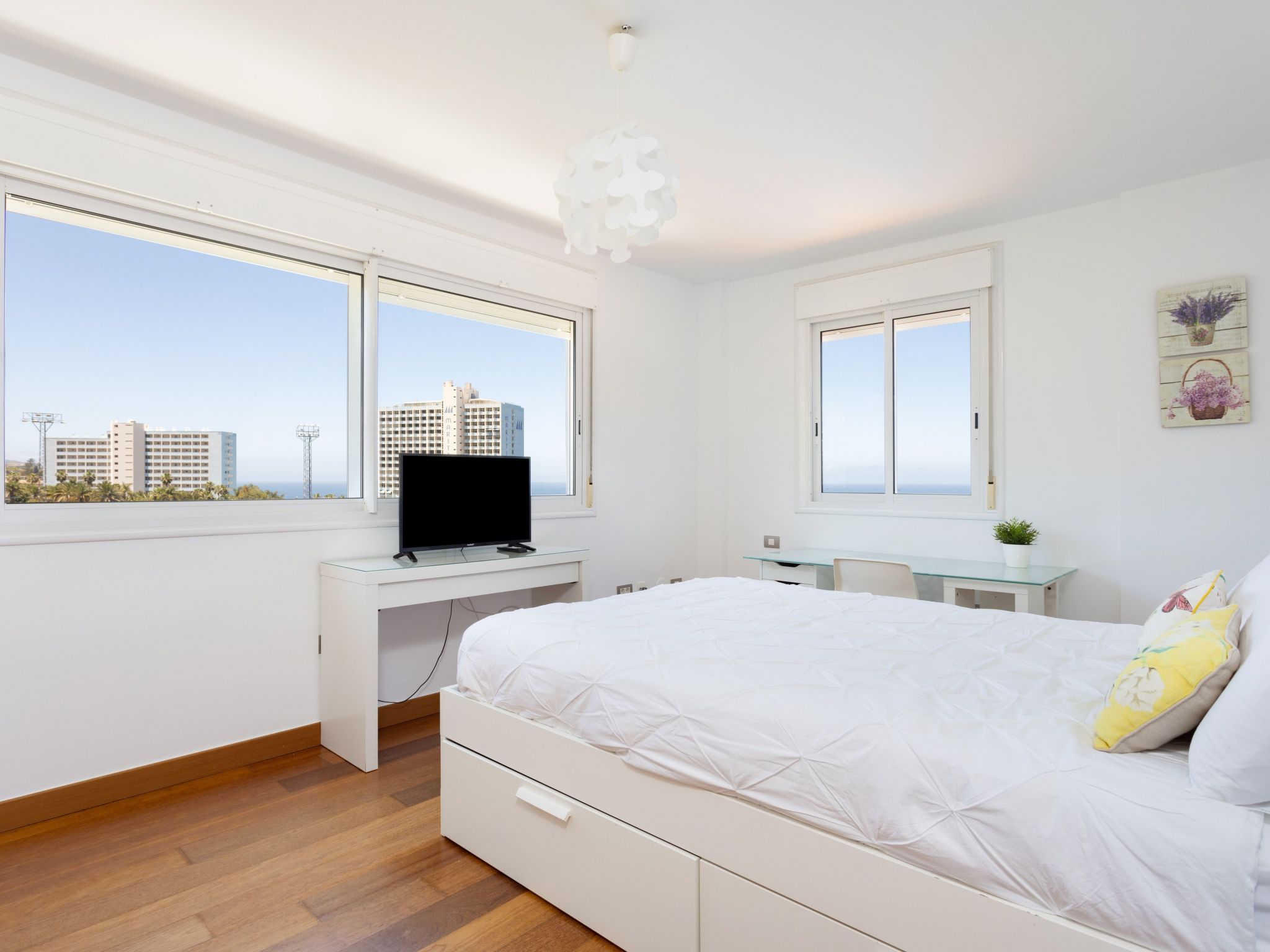 Photo of Ferienvilla "Villa Syrah" mit Jacuzzi