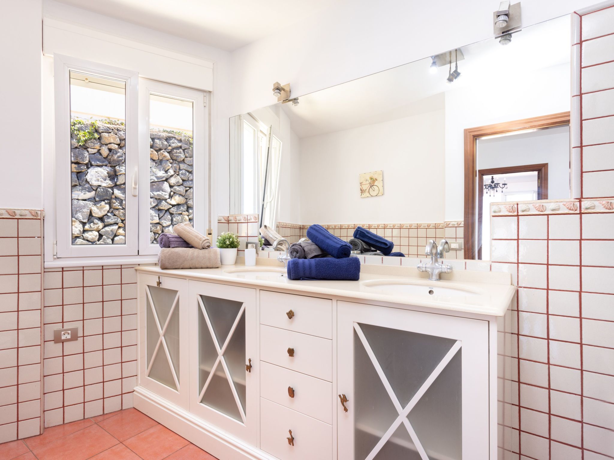 Photo of Ferienvilla "Villa Syrah" mit Jacuzzi