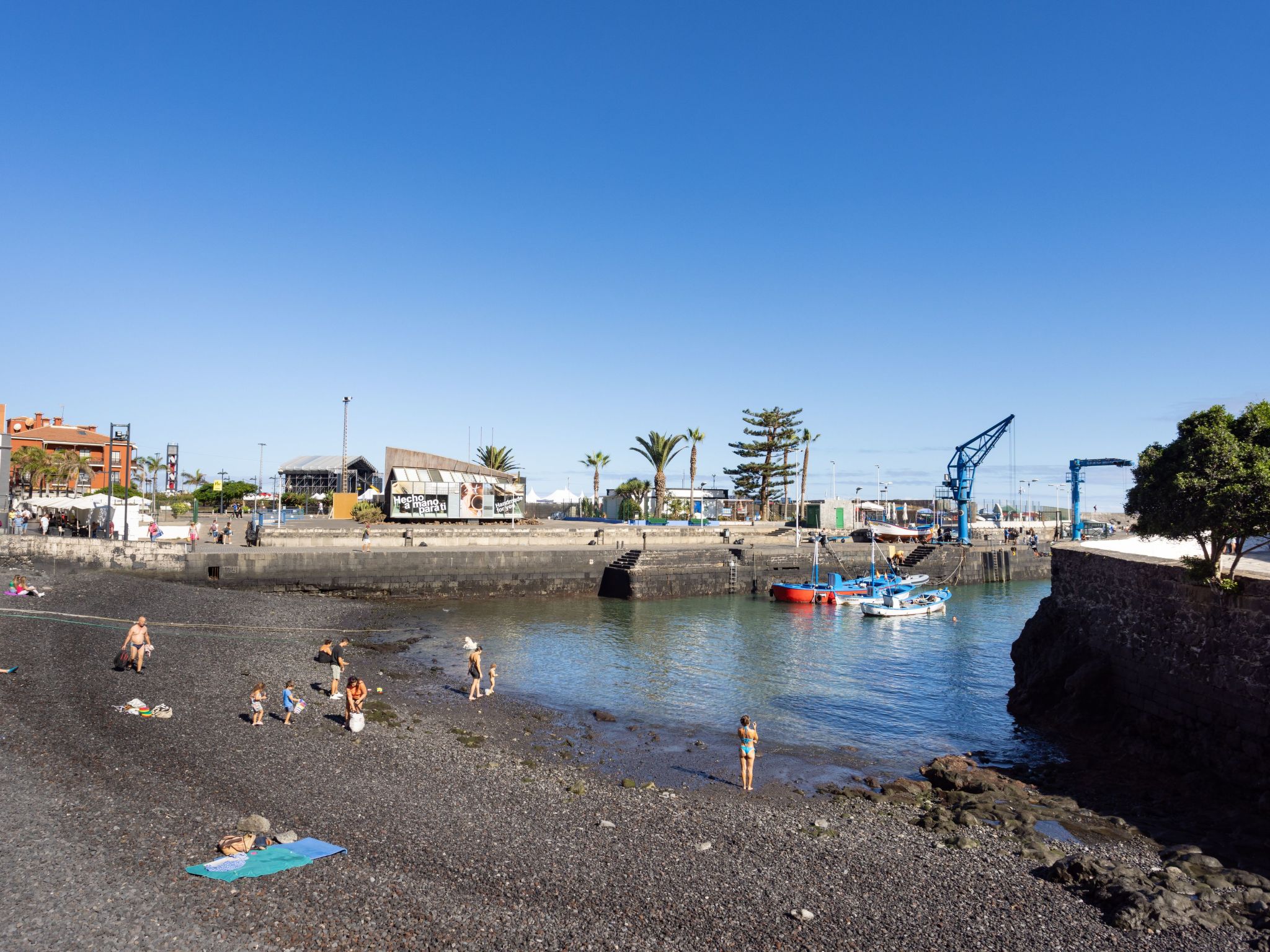 Prime Homes Muelle Studio-Outside