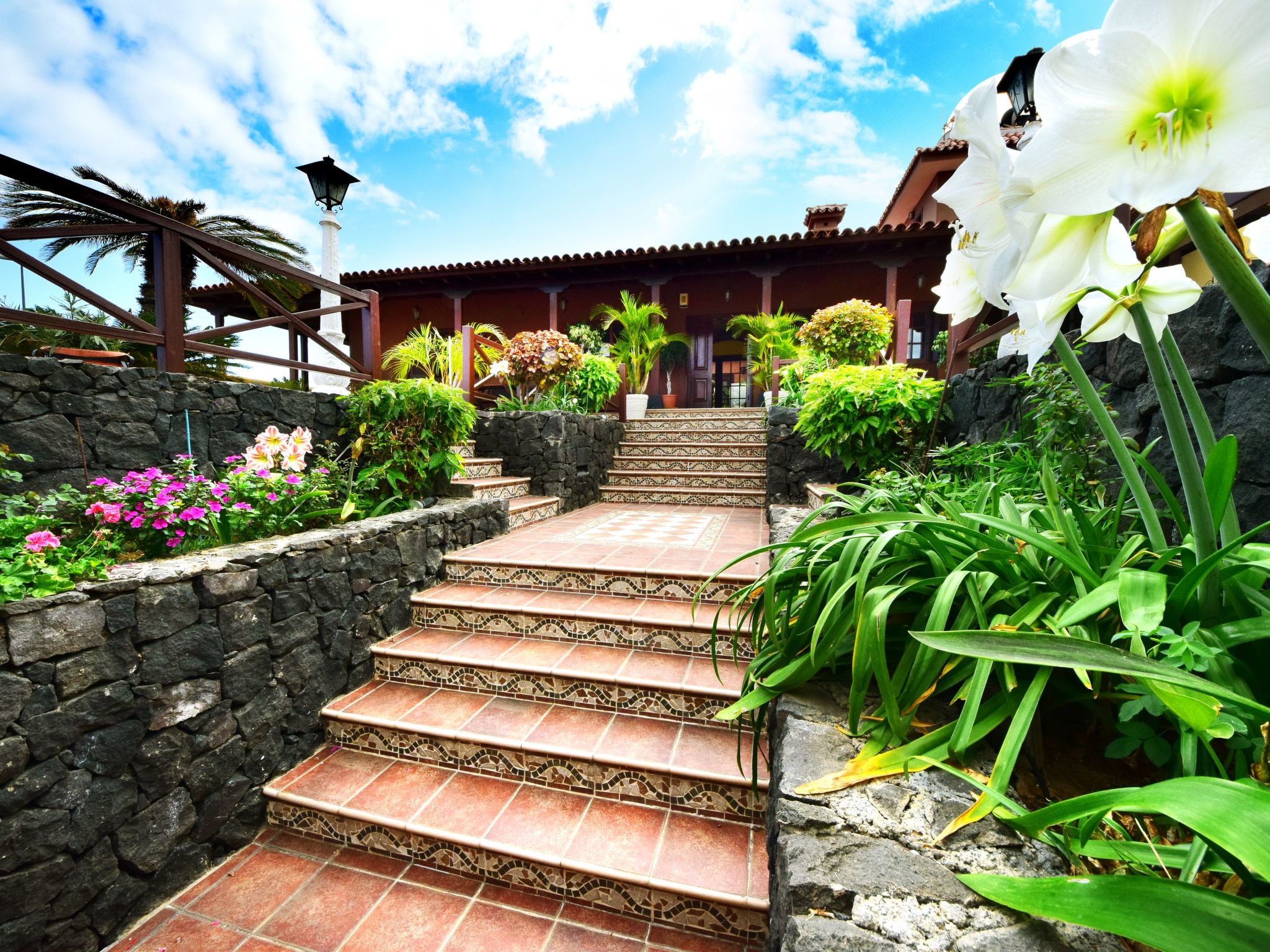 Photo of Haus Alina mit beheizbarem privatpool und barbecue