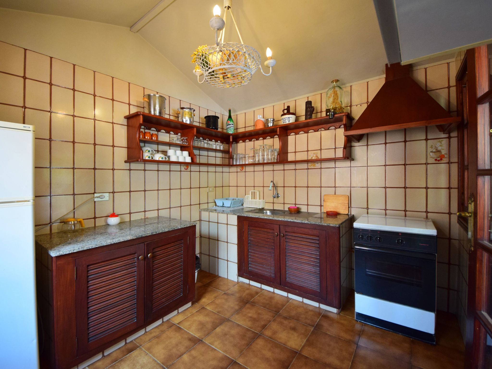 Haus Alina mit beheizbarem privatpool und barbecue-Inside