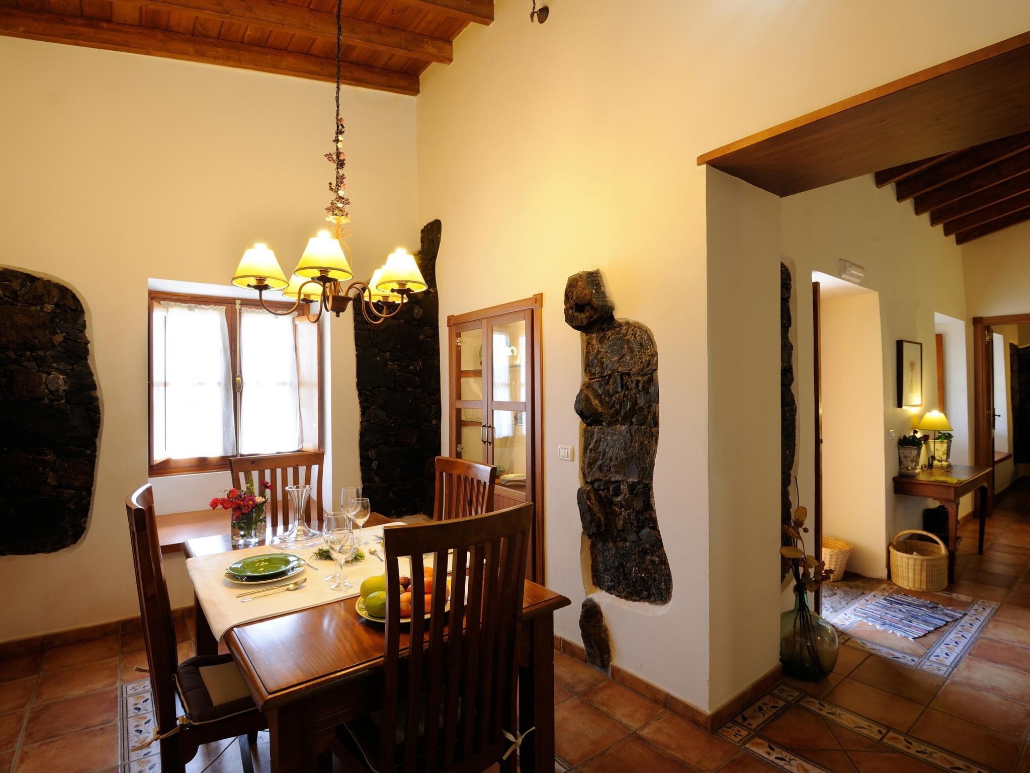 Mit Schwimmbad nur für Erwachsene