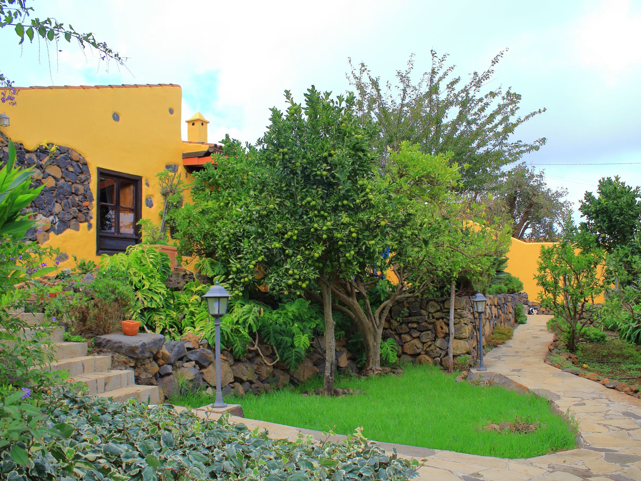 Mit Schwimmbad nur für Erwachsene-Drinnen