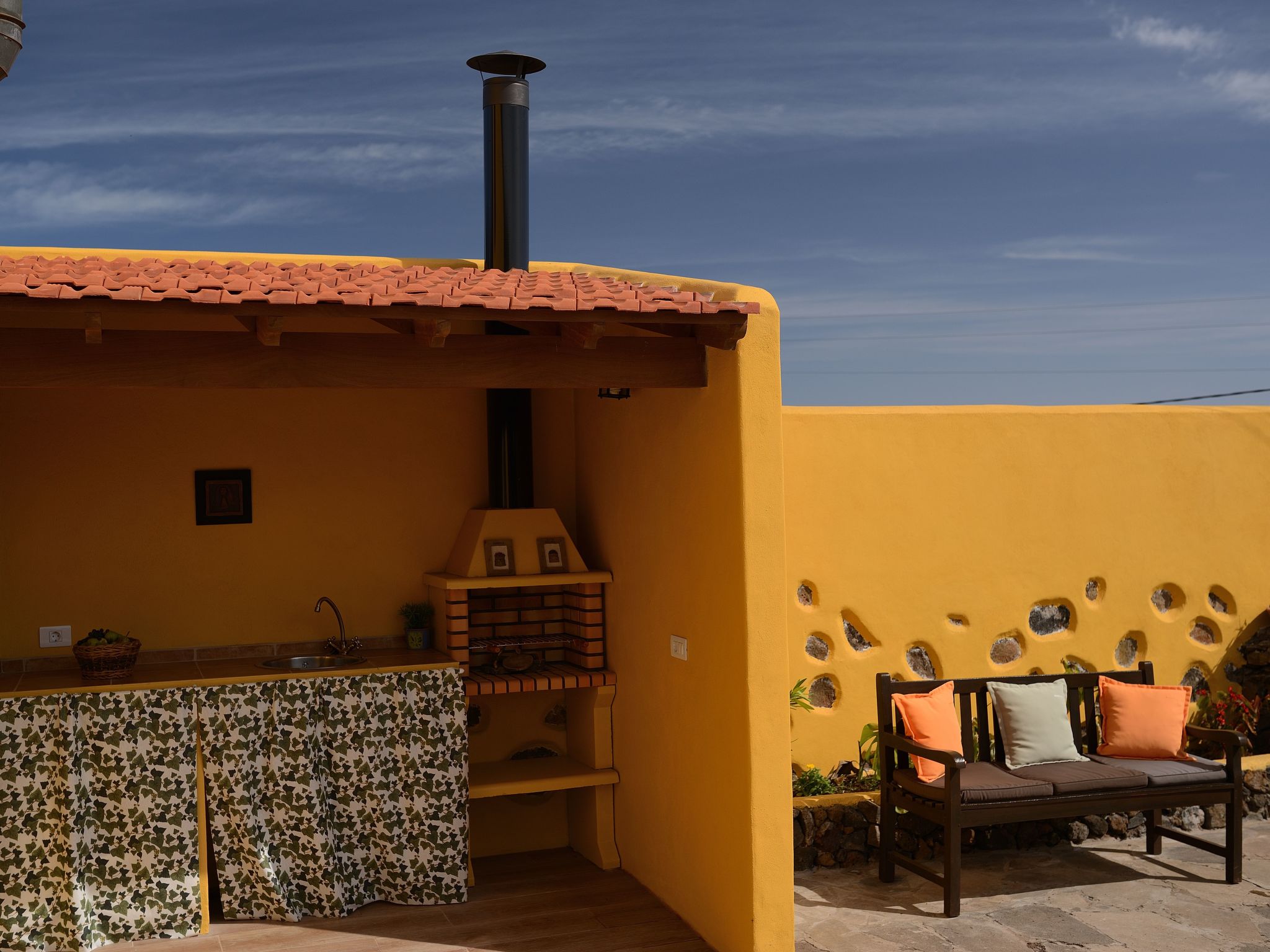 Mit Schwimmbad nur für Erwachsene-Binnen