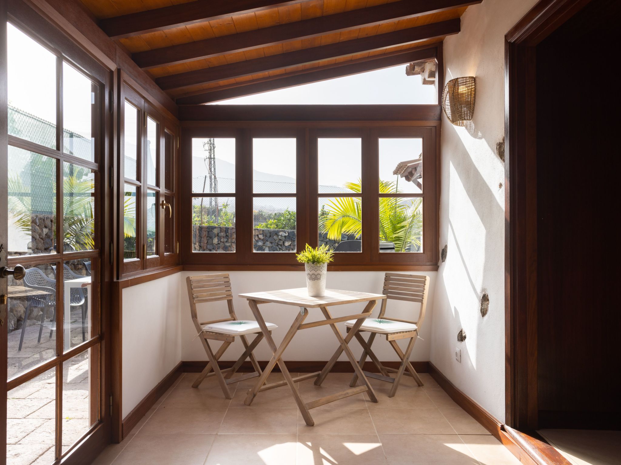 Cruz de los Martillos-Image-tags.info