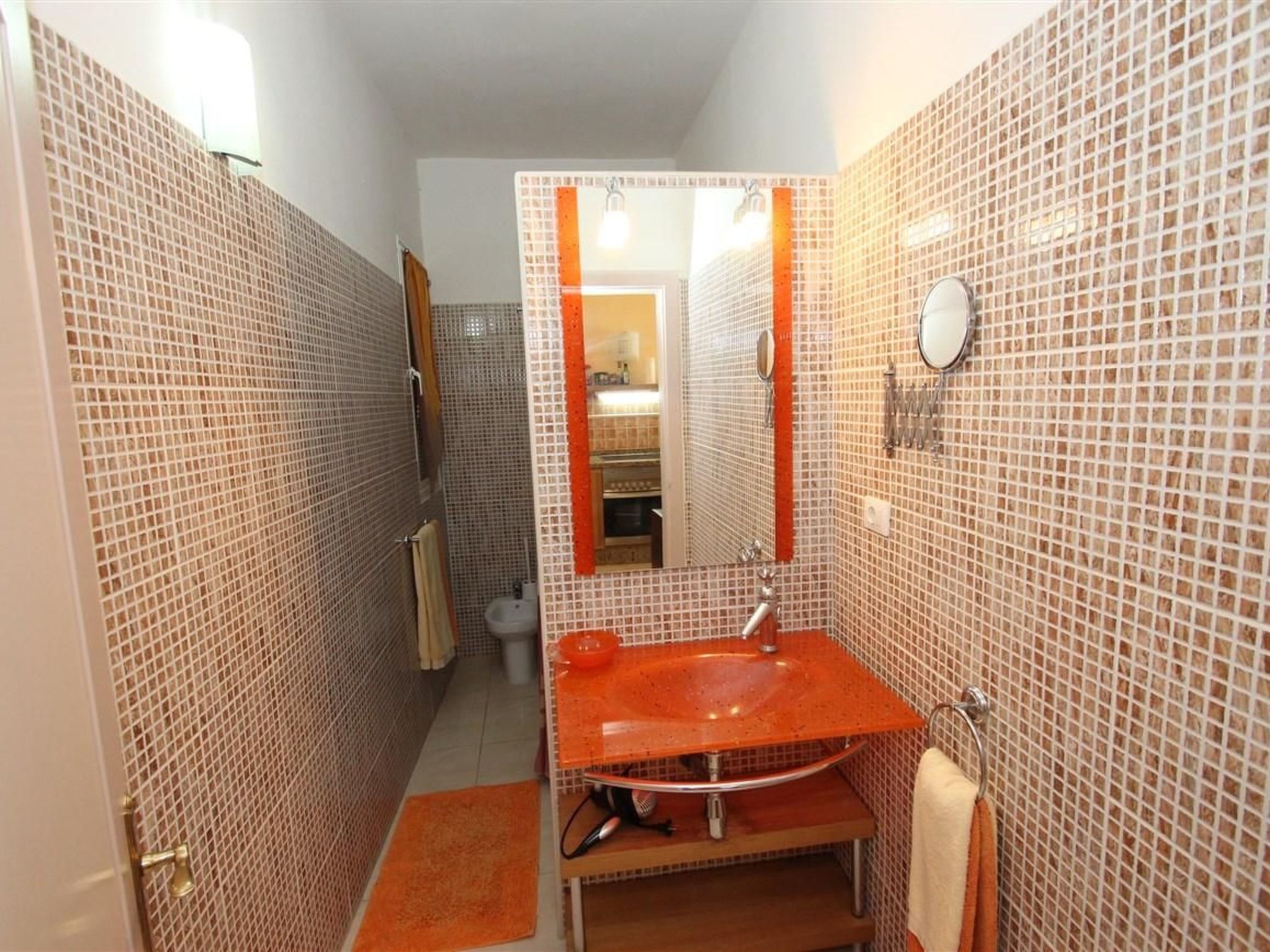 Modern eingerichtete Wohnung Leon mit Terrasse-Image-tags.info