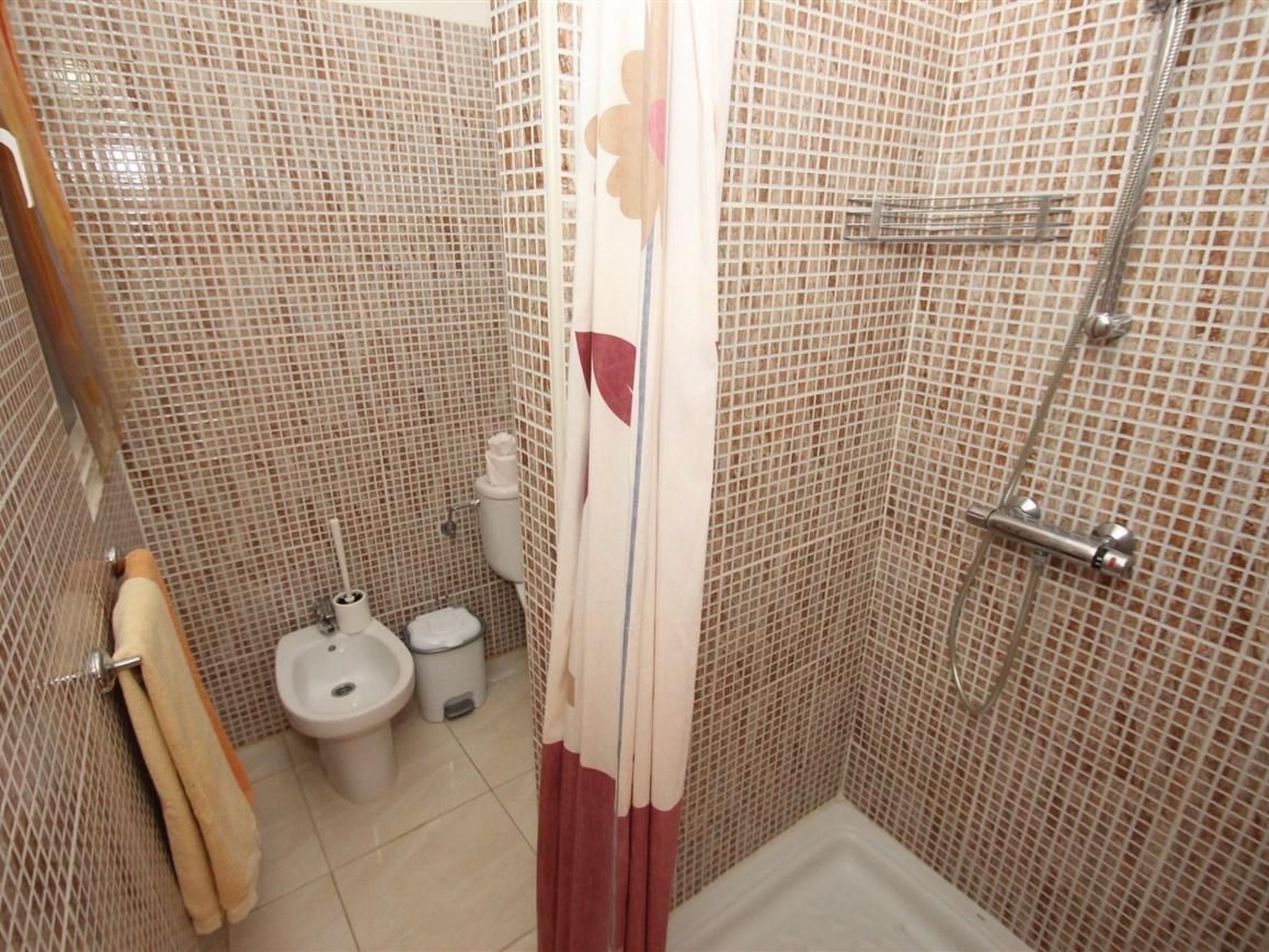 Modern eingerichtete Wohnung Leon mit Terrasse-Image-tags.info