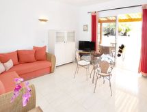 Appartement Paloma met zonnig terras & zwembad aan de golfbaan - thumbnail 2